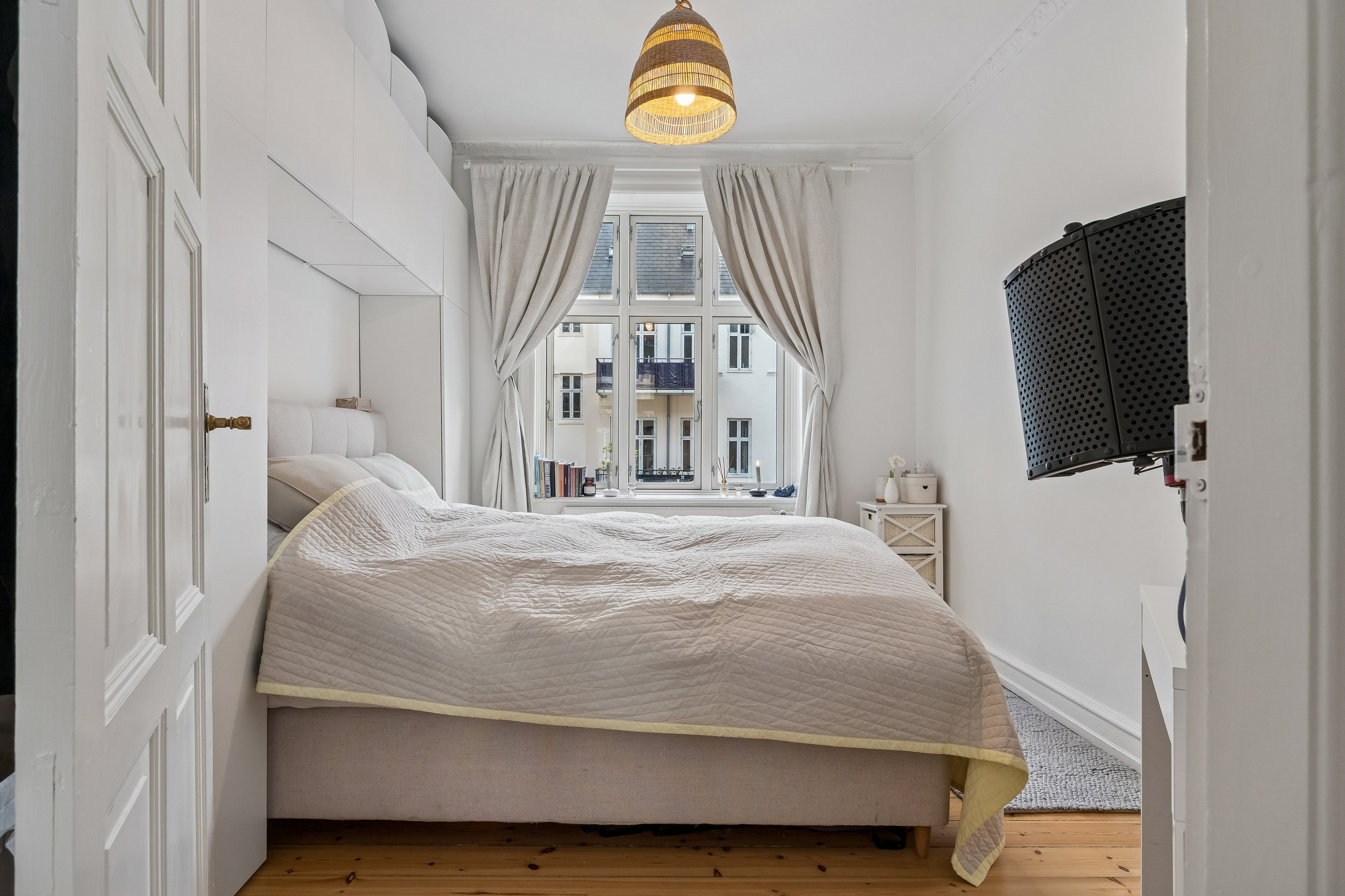 Fremhævet værelse billede i fuldskærmstilstand. Billede af Kong Oscars Gade 6, 2. tv., 2100 København Ø