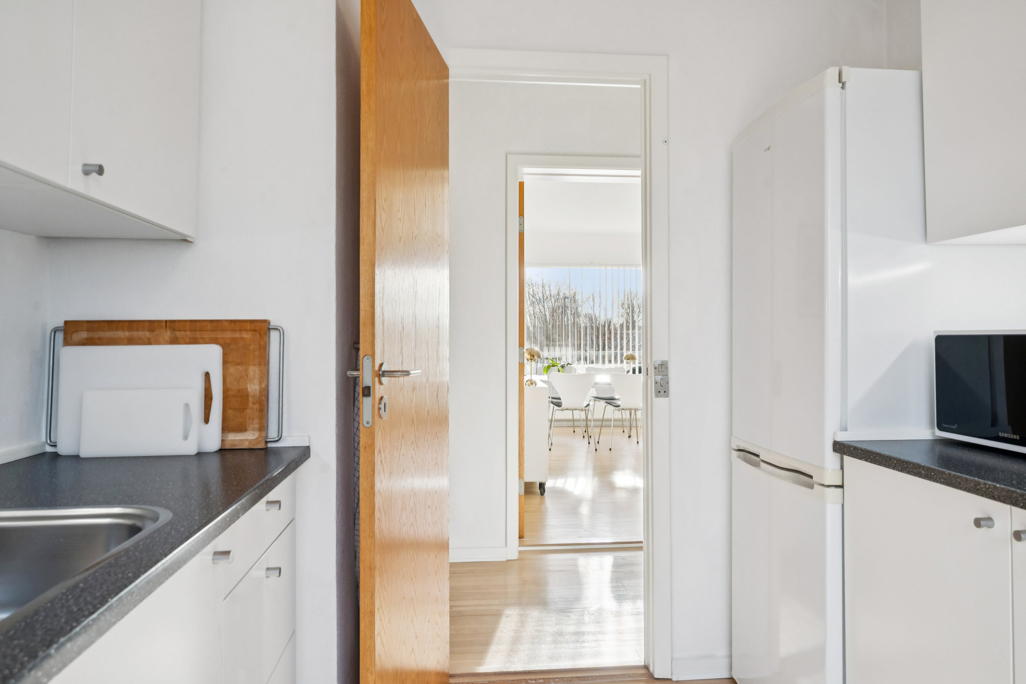 Fremhævet køkken billede i fuldskærmstilstand. Billede af Hobrovej 120, 1. th., 8920 Randers NV