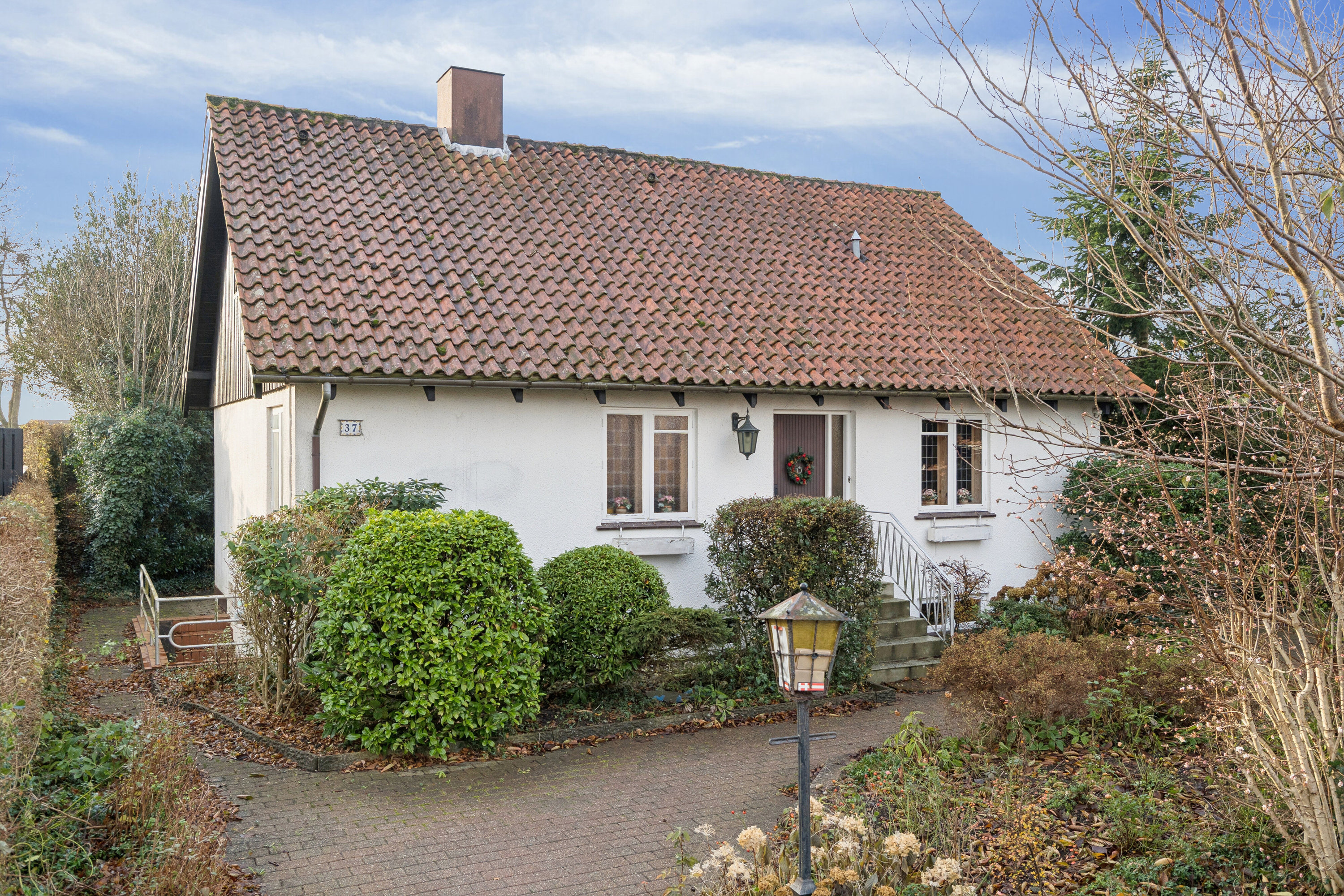 Miniaturebillede 1: set fra vejen. Billede af Frøslevvej 37, 6330 Padborg