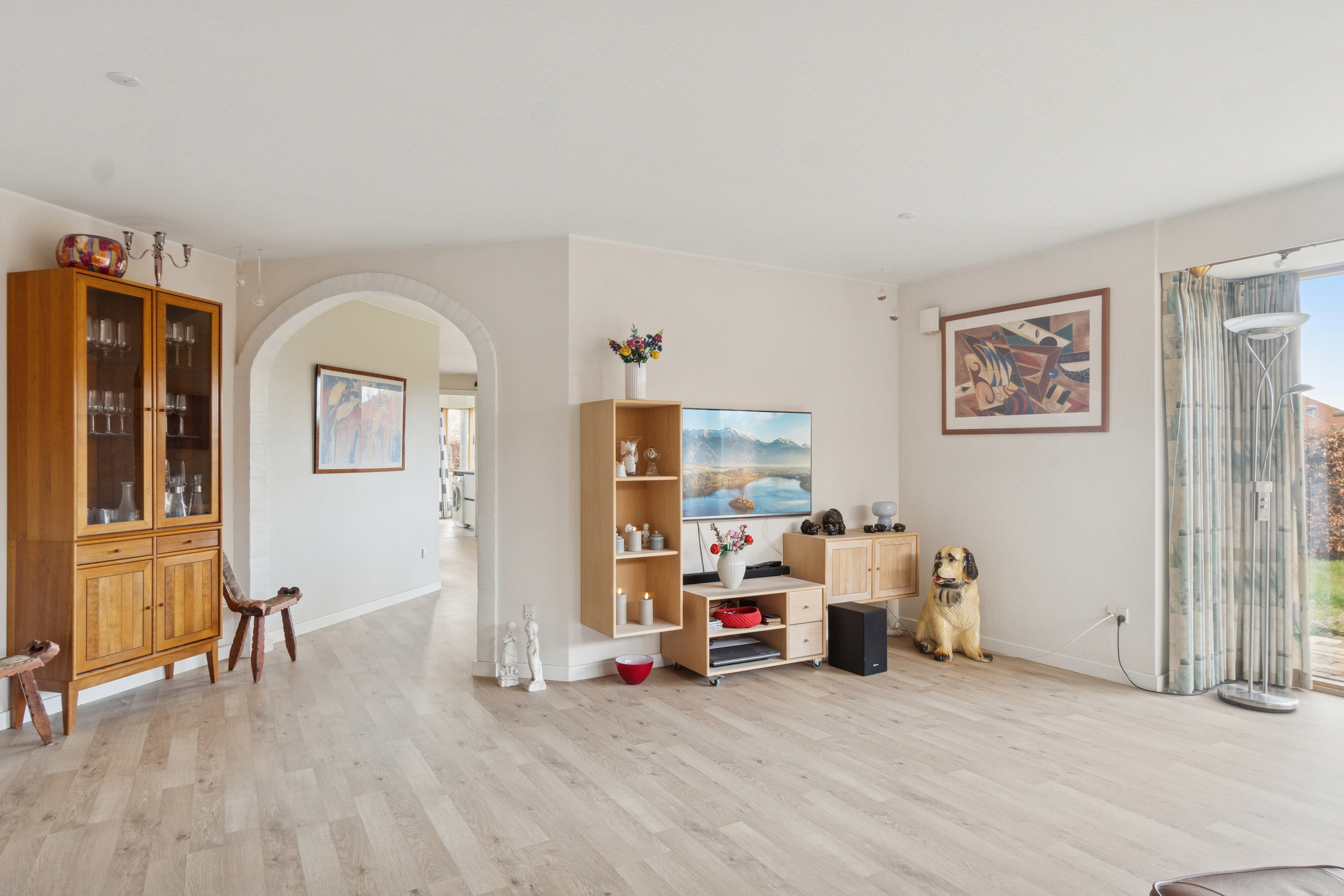 Fremhævet stue billede i fuldskærmstilstand. Billede af Byvangen 34, Slots Bjergby, 4200 Slagelse