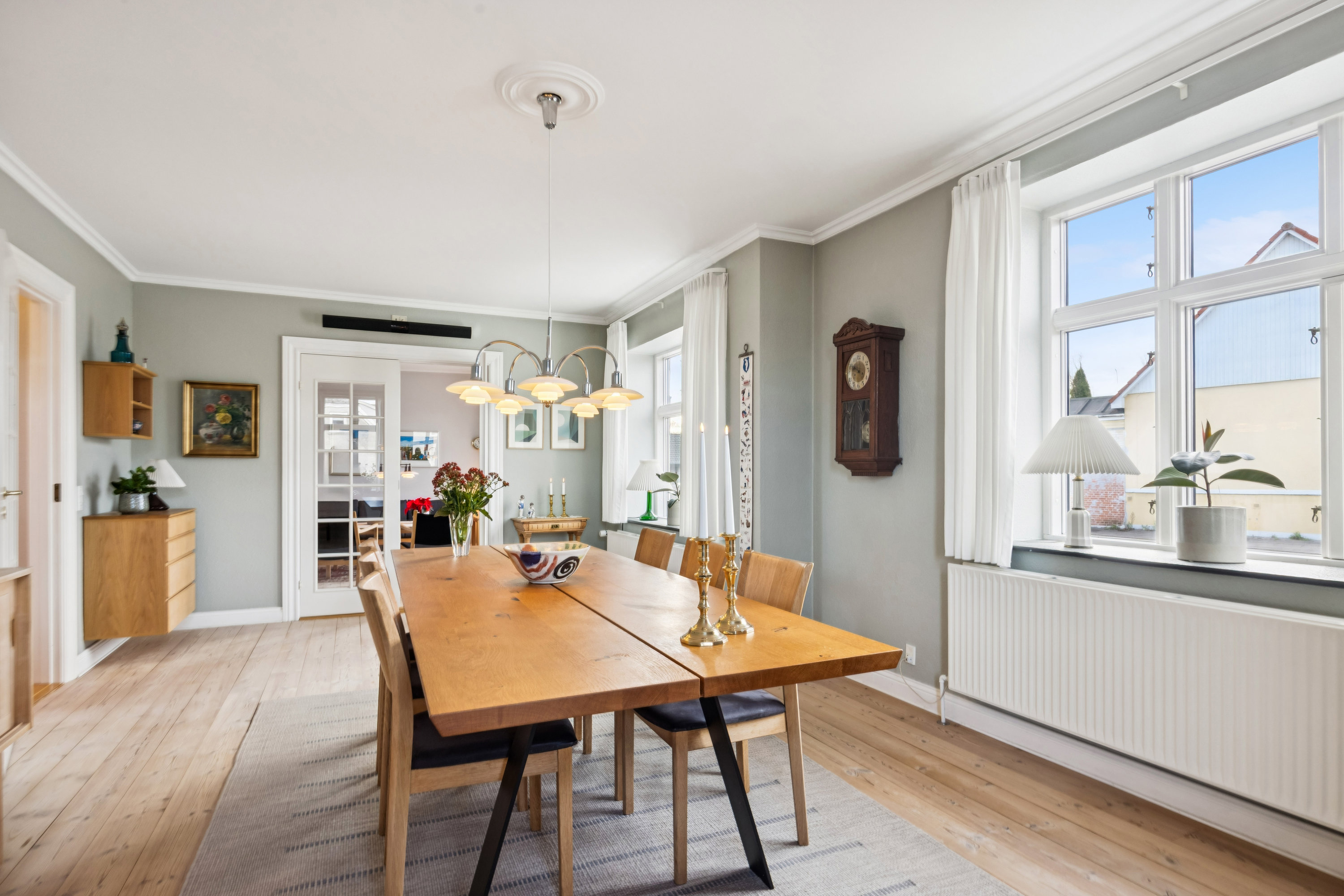 Fremhævet stue billede i fuldskærmstilstand. Billede af Thistedvej 99, 9400 Nørresundby