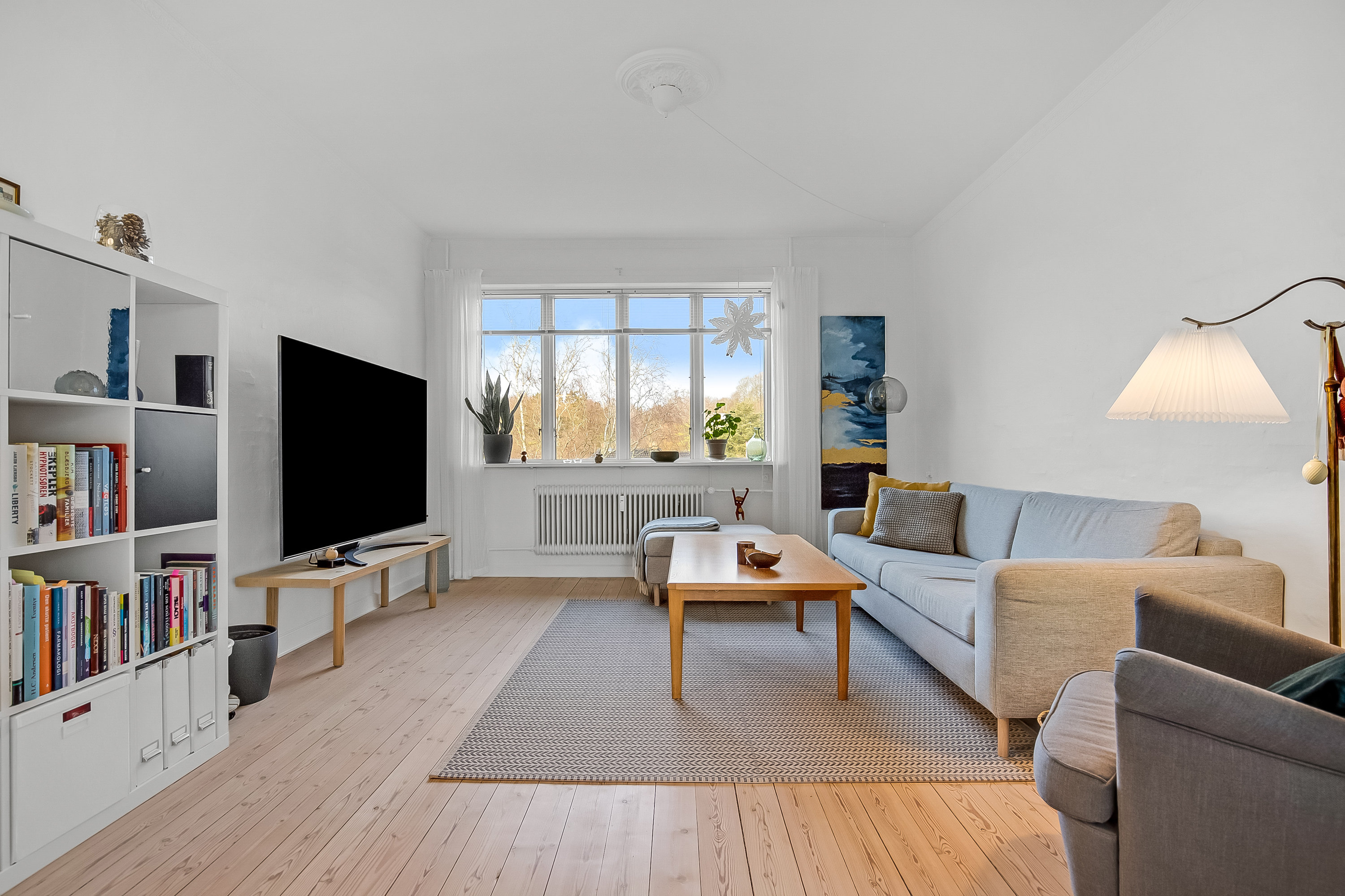 Fremhævet stue billede i fuldskærmstilstand. Billede af Fynsvej 77, 3. th., 6000 Kolding