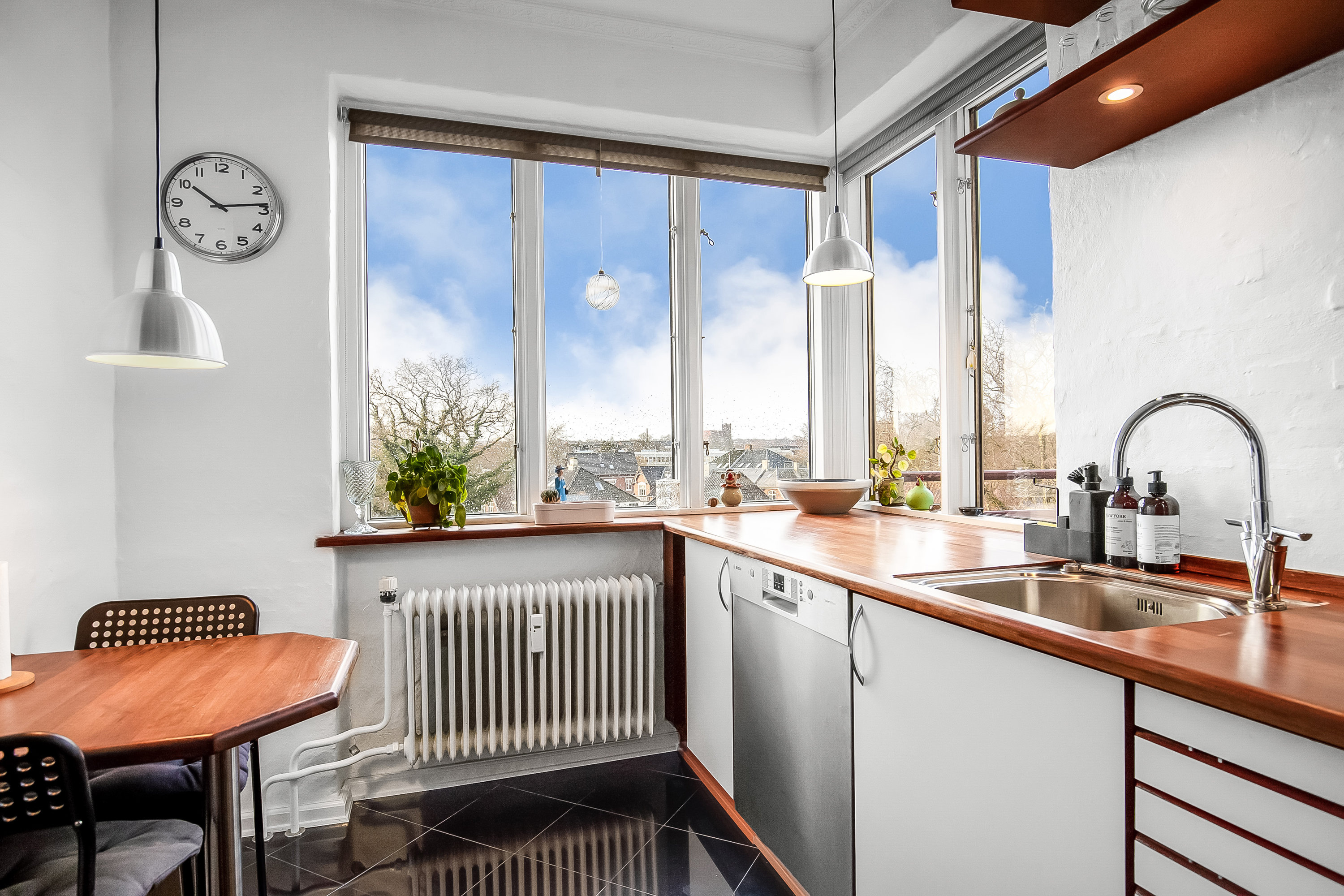 Fremhævet køkken billede i fuldskærmstilstand. Billede af Fynsvej 77, 3. th., 6000 Kolding