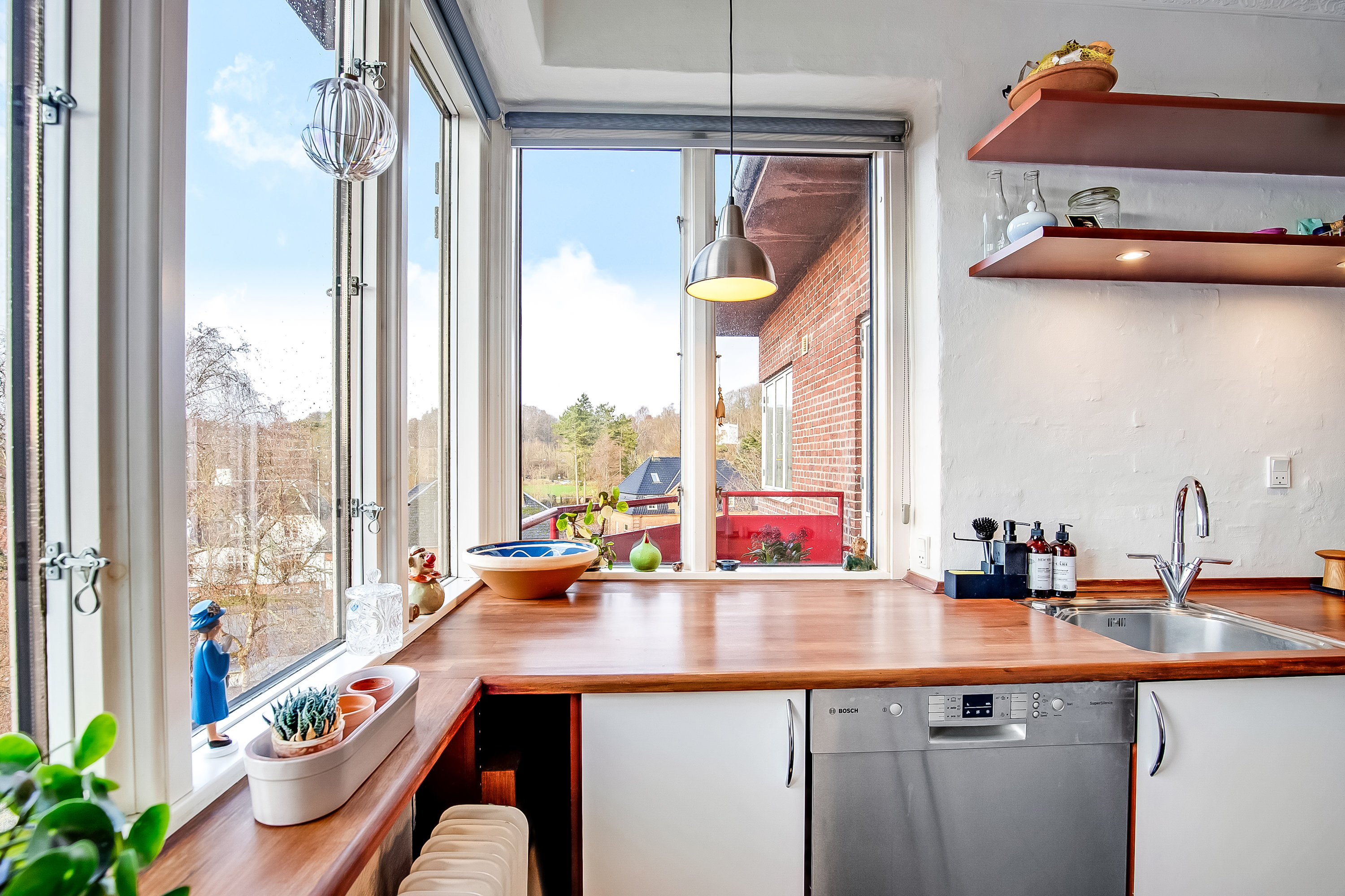 Fremhævet køkken billede i fuldskærmstilstand. Billede af Fynsvej 77, 3. th., 6000 Kolding