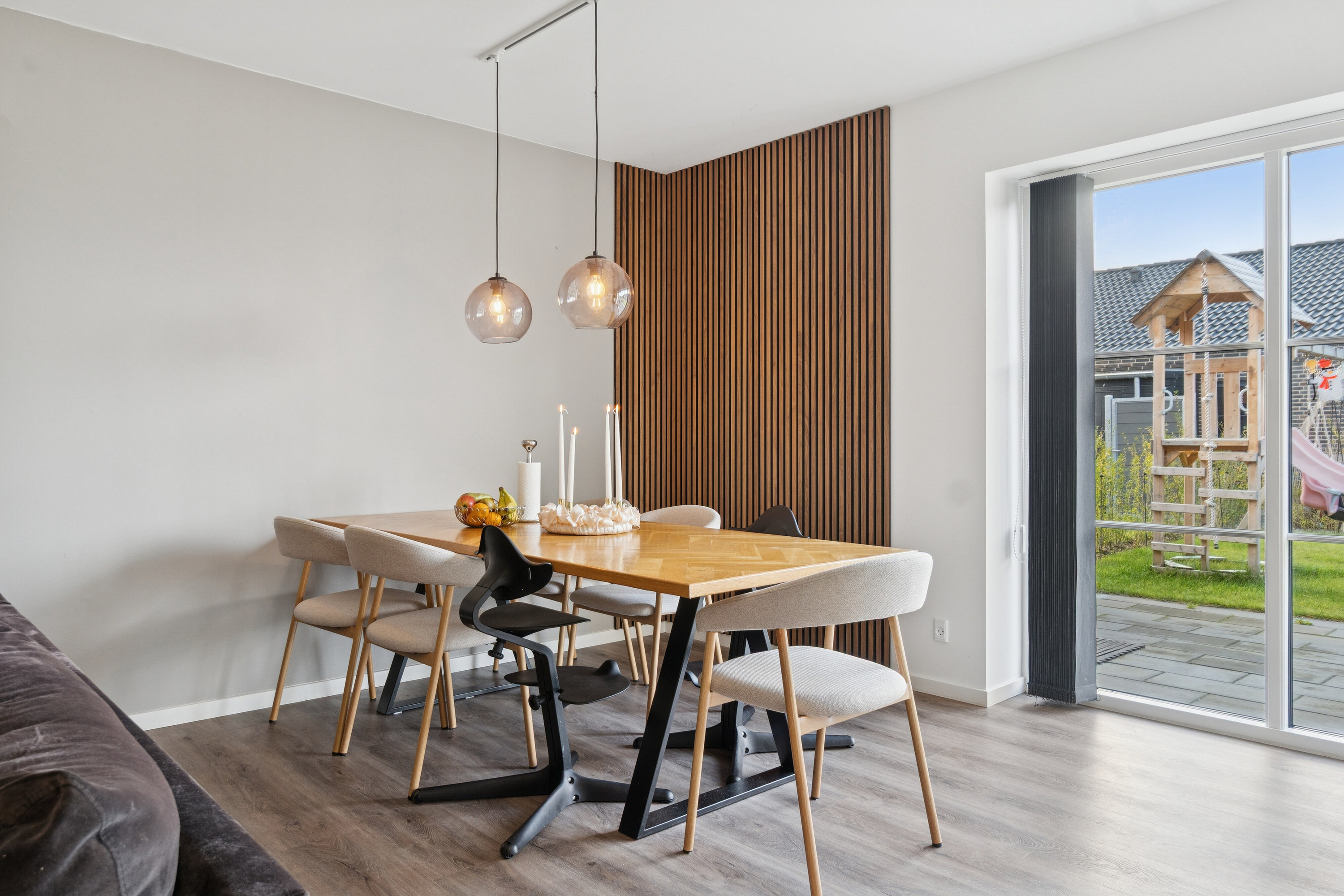 Miniaturebillede 2: stue. Billede af Lysningen 30, Skovsø, 4200 Slagelse