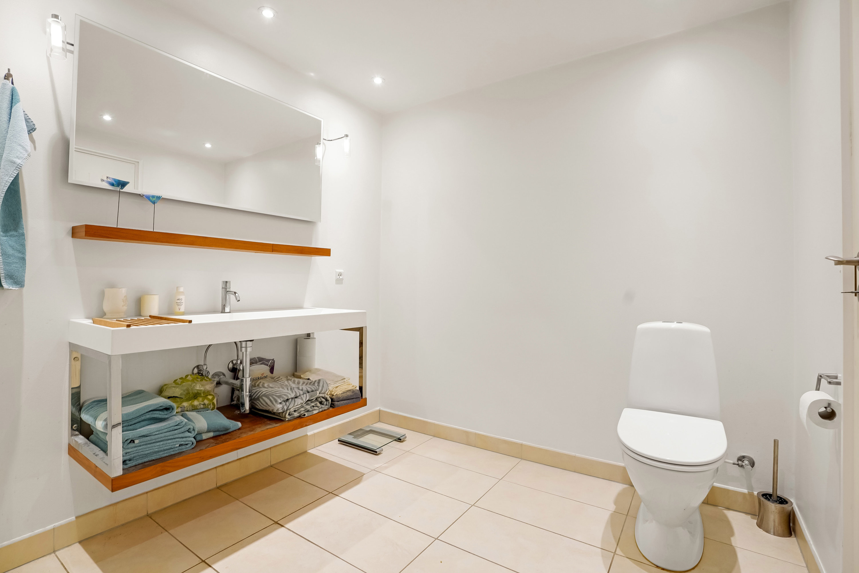 Fremhævet toilet billede i fuldskærmstilstand. Billede af Fænøsund Park 3, st.. 3., 5500 Middelfart