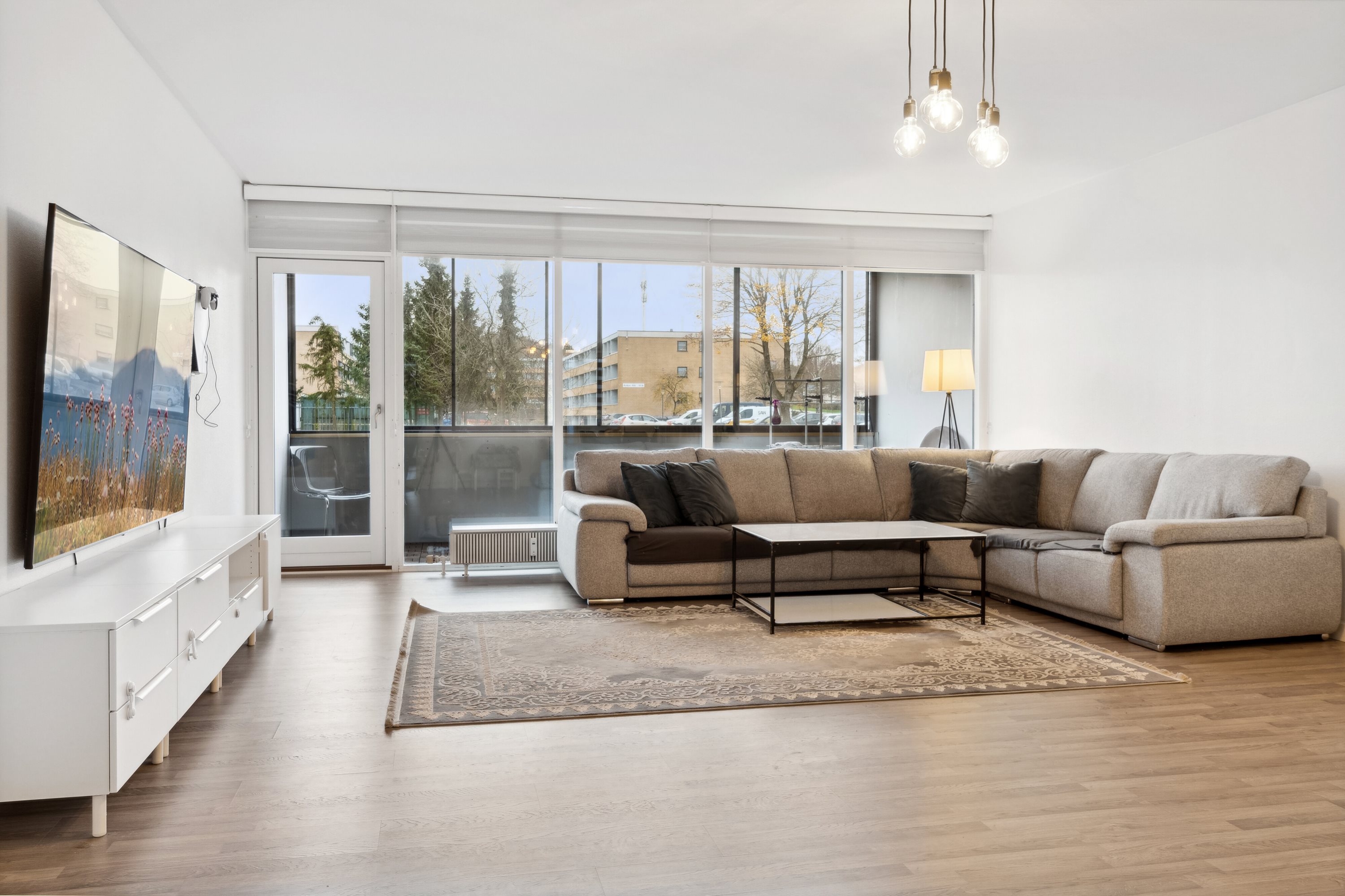 Fremhævet stue billede i fuldskærmstilstand. Billede af Byskov Alle 30, 2. tv., 4200 Slagelse