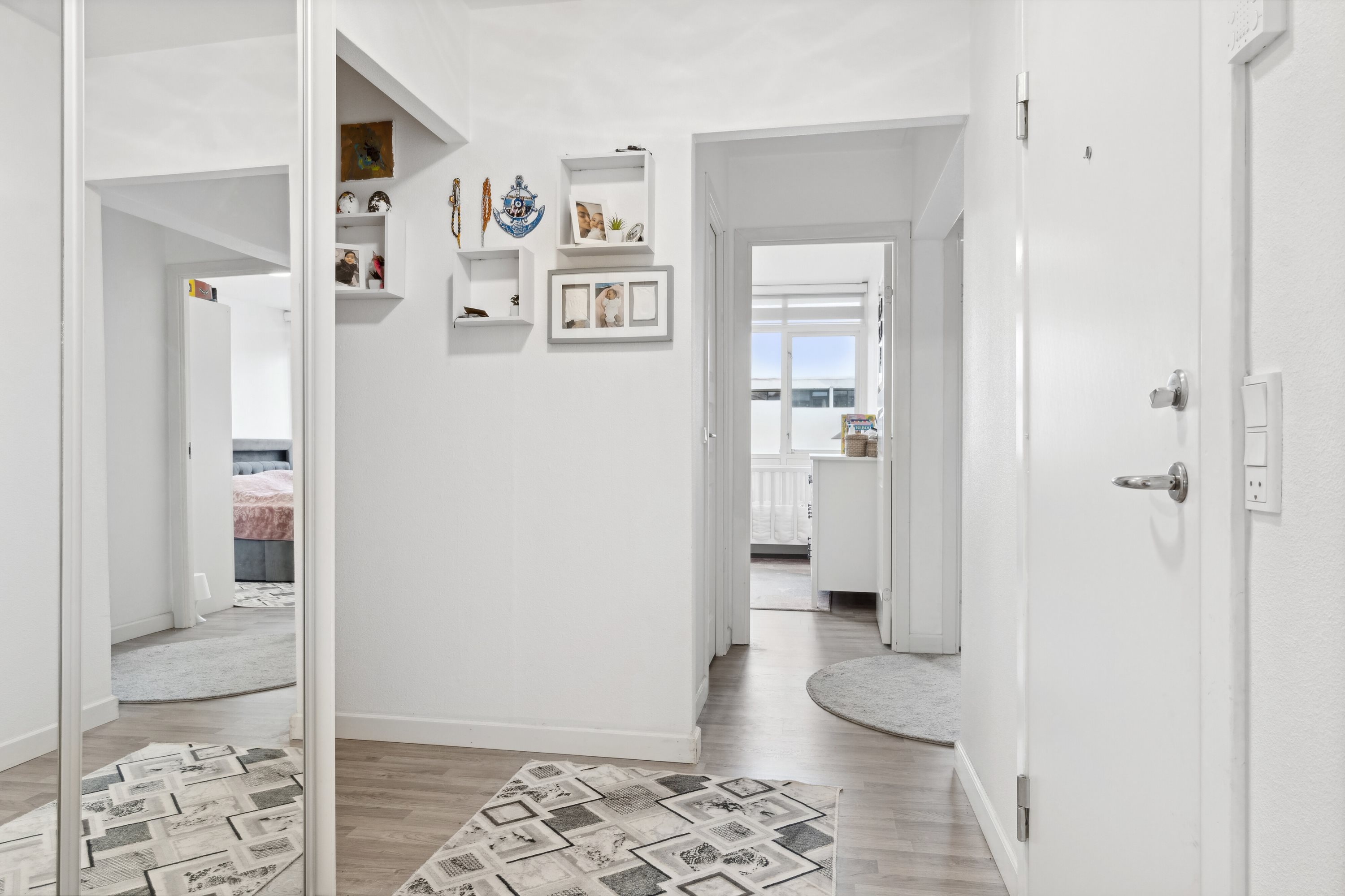 Fremhævet gang billede i fuldskærmstilstand. Billede af Byskov Alle 30, 2. tv., 4200 Slagelse