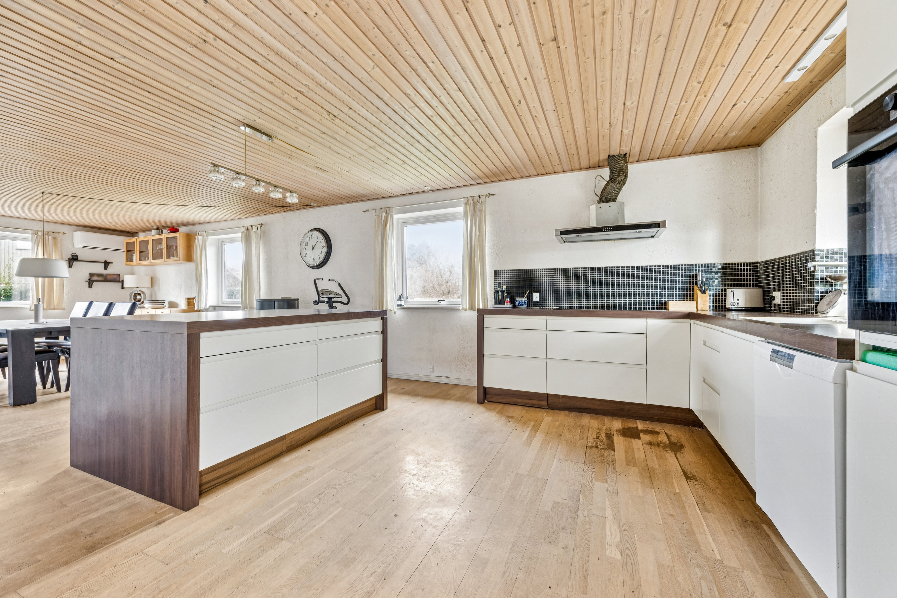 Miniaturebillede 2: køkken. Billede af Bøgebanken 17, 4681 Herfølge