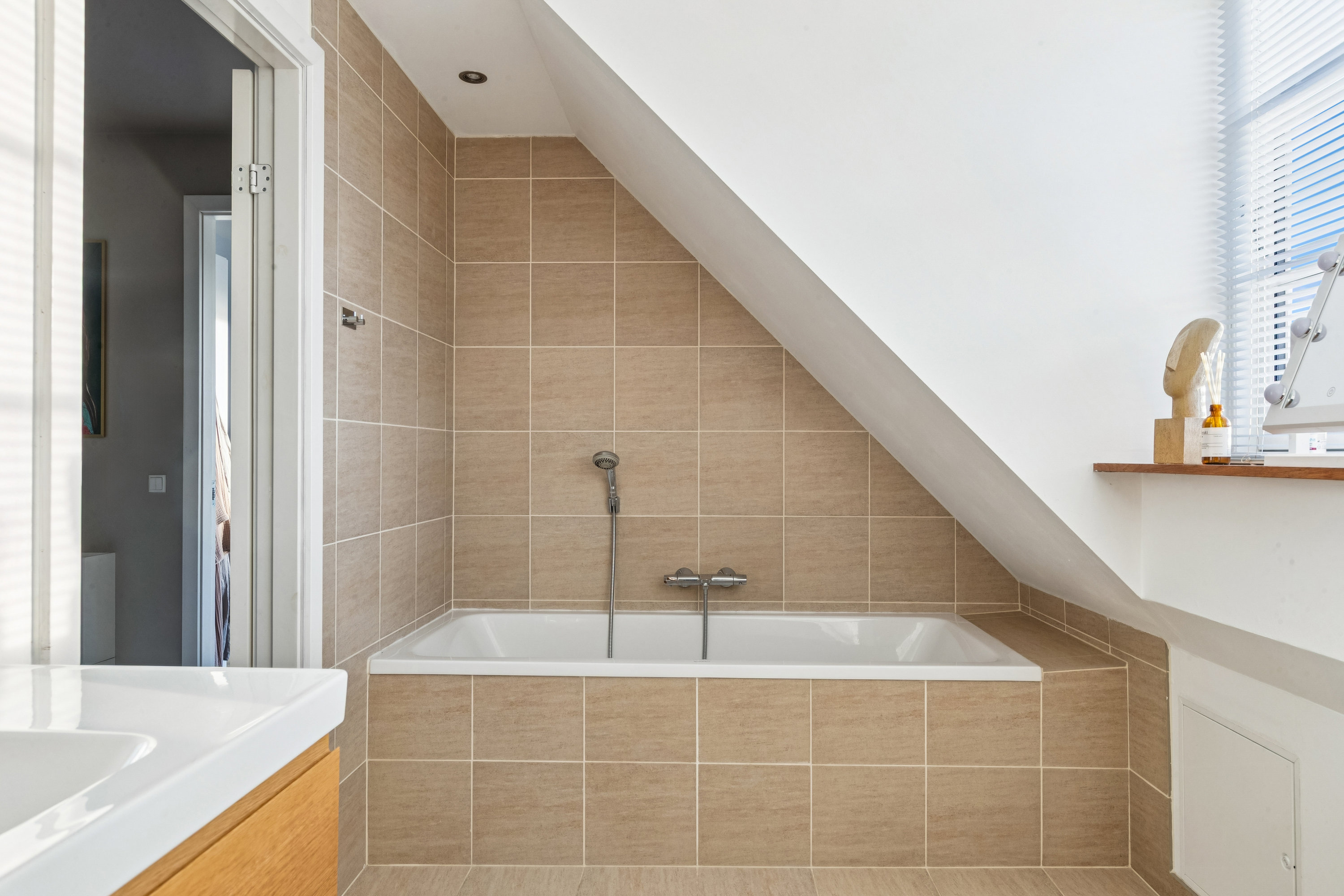 Fremhævet badeværelse billede i fuldskærmstilstand. Billede af Alexander Foss Vej 2, Boderne, 3140 Ålsgårde