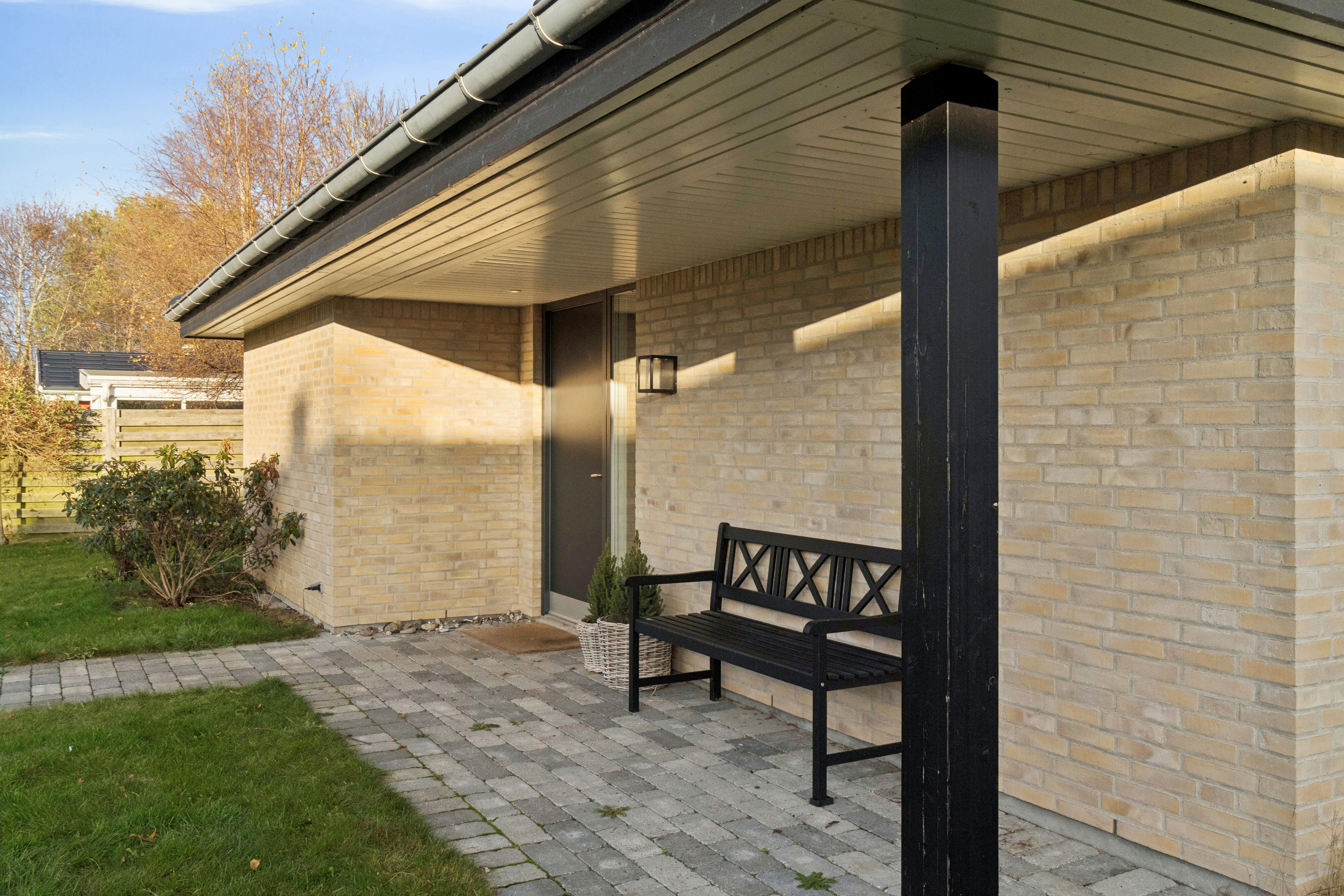 Fremhævet udendørs billede i fuldskærmstilstand. Billede af Sommervej 13, 4040 Jyllinge