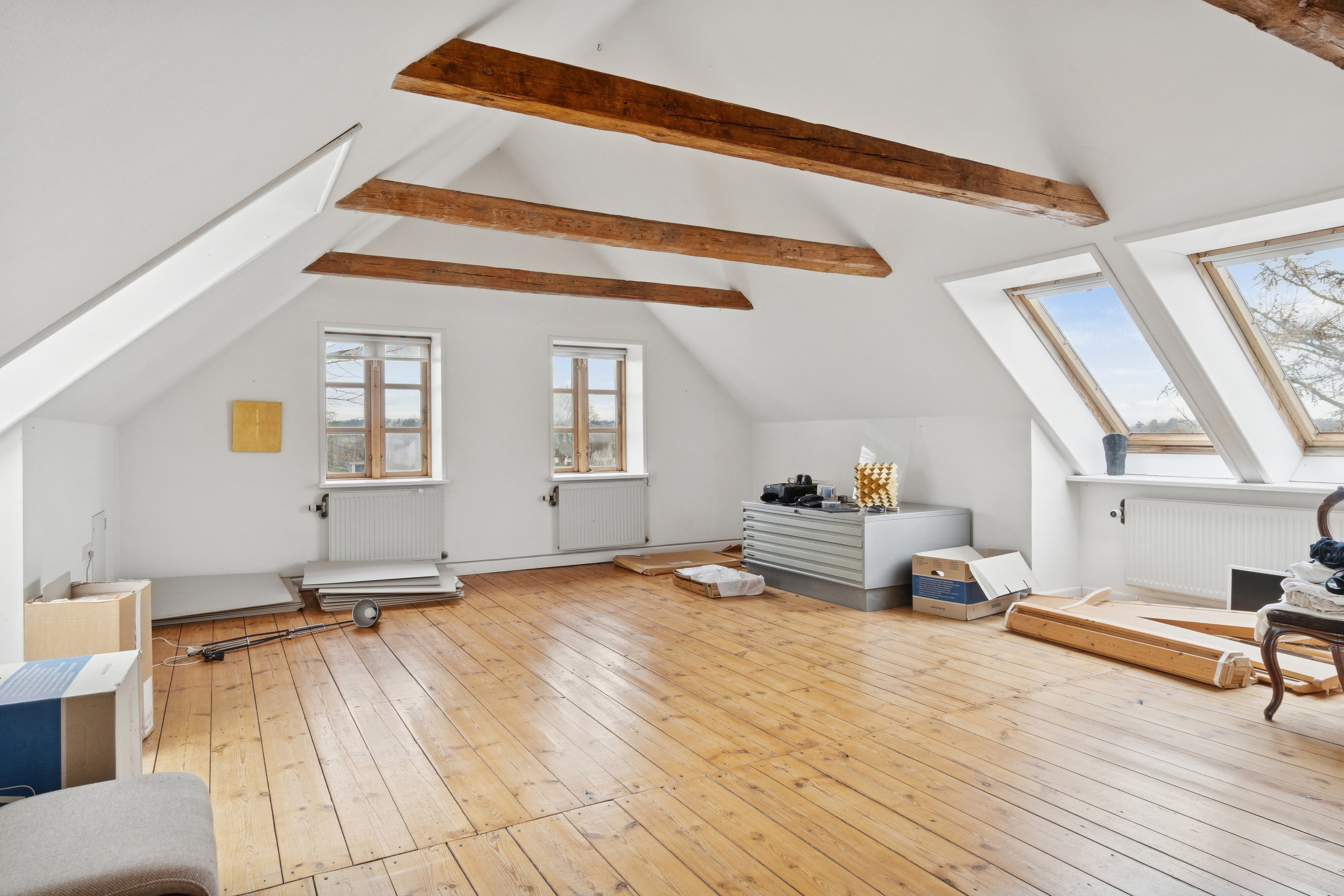 Fremhævet stue billede i fuldskærmstilstand. Billede af Landevejen 10, Lov, 4700 Næstved