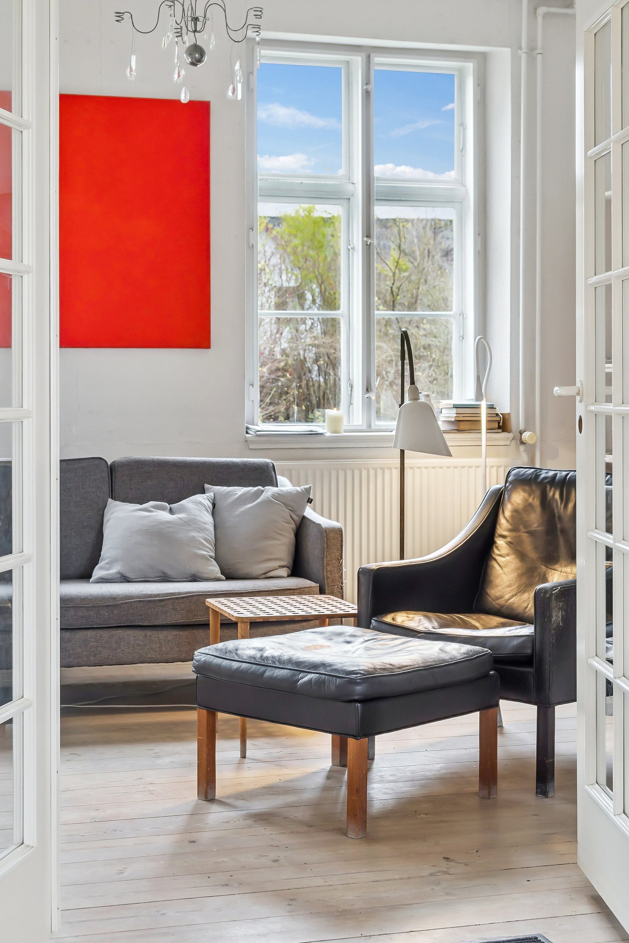 Fremhævet stue billede i fuldskærmstilstand. Billede af Landevejen 10, Lov, 4700 Næstved