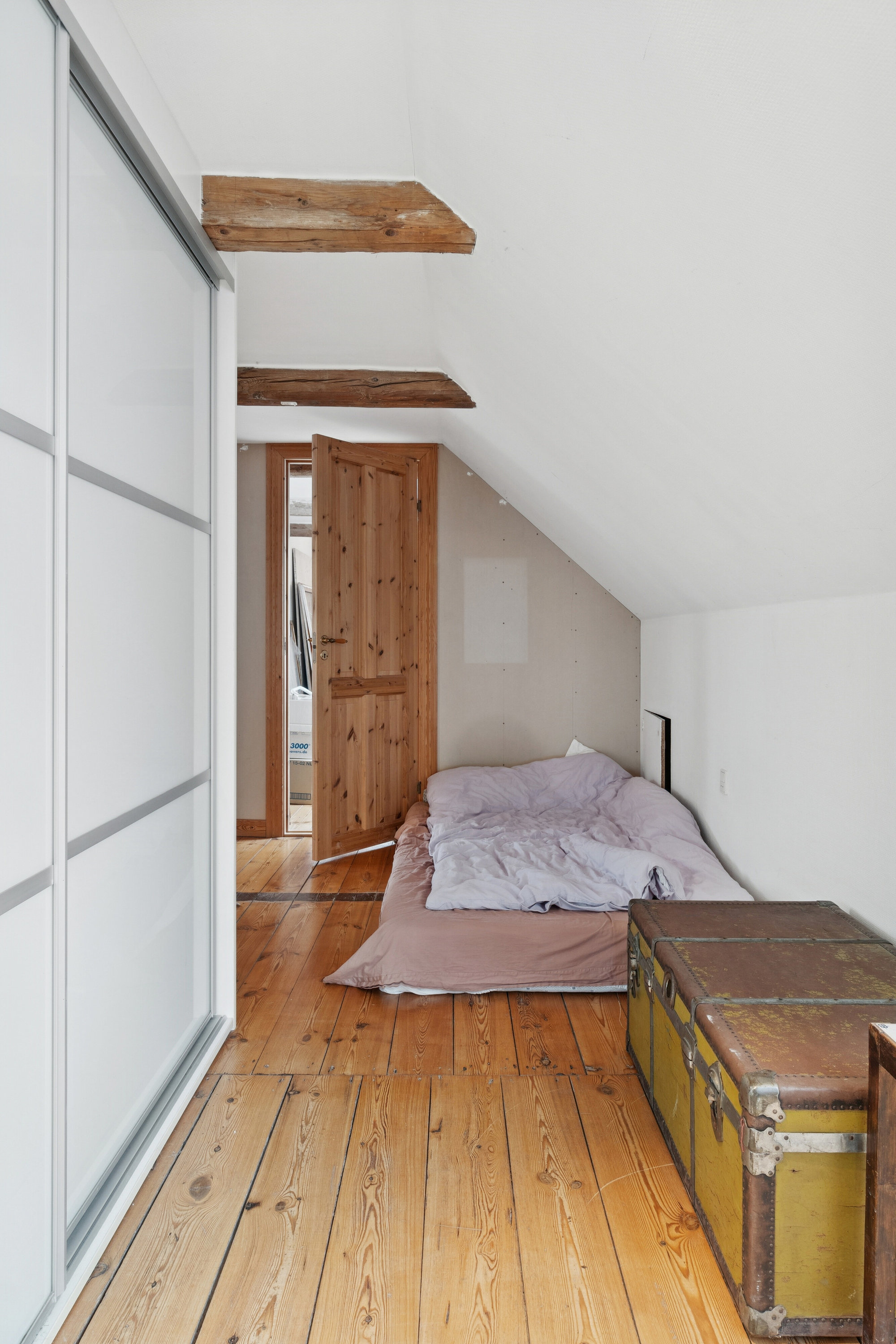 Fremhævet hall billede i fuldskærmstilstand. Billede af Landevejen 10, Lov, 4700 Næstved