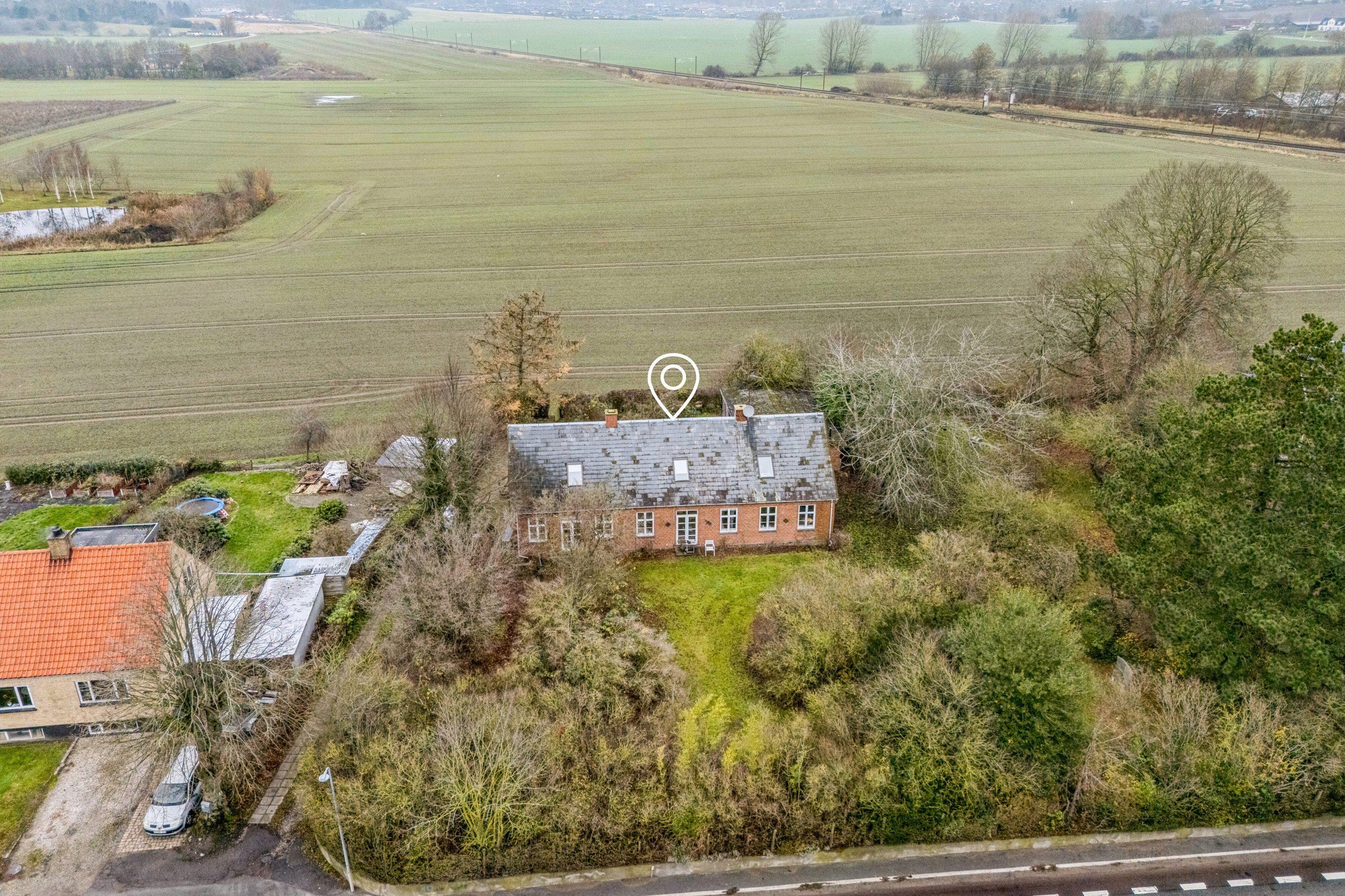 Fremhævet luftfoto billede i fuldskærmstilstand. Billede af Landevejen 10, Lov, 4700 Næstved