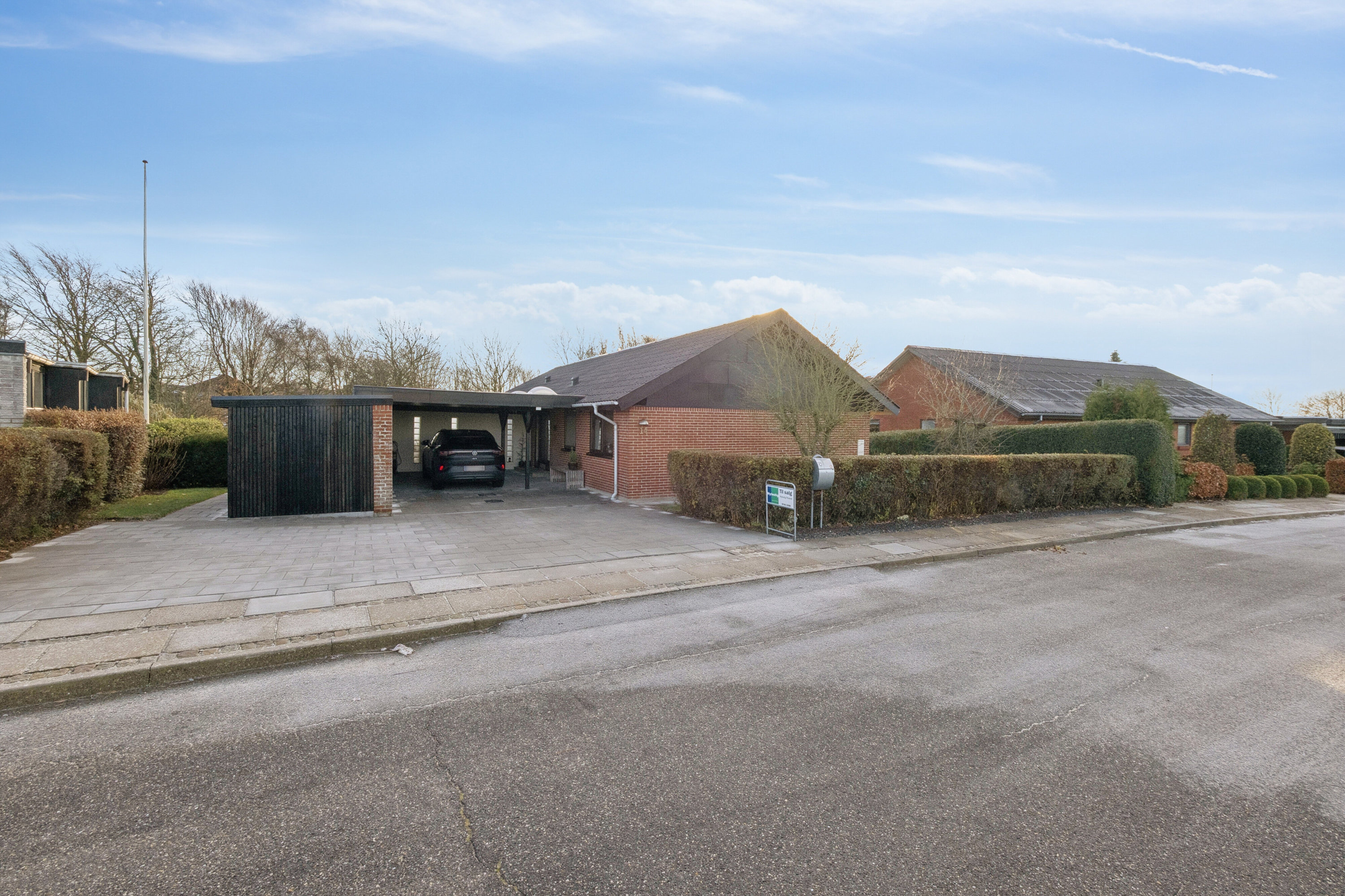 Villa: Set fra vejen på Mågevej 14, 7700 Thisted