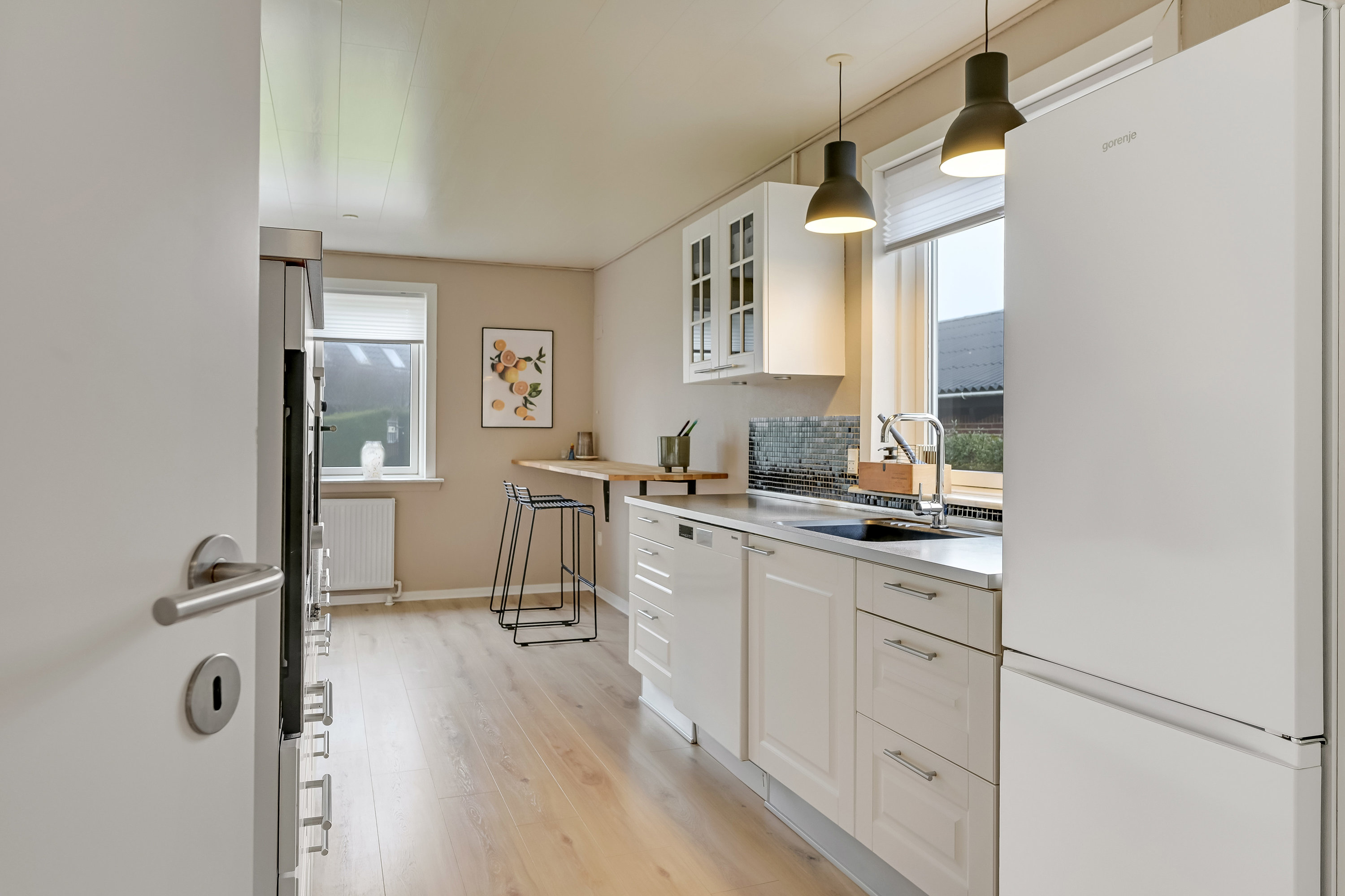 Fremhævet køkken billede i fuldskærmstilstand. Billede af C M Nielsens Vej 5, 6710 Esbjerg V