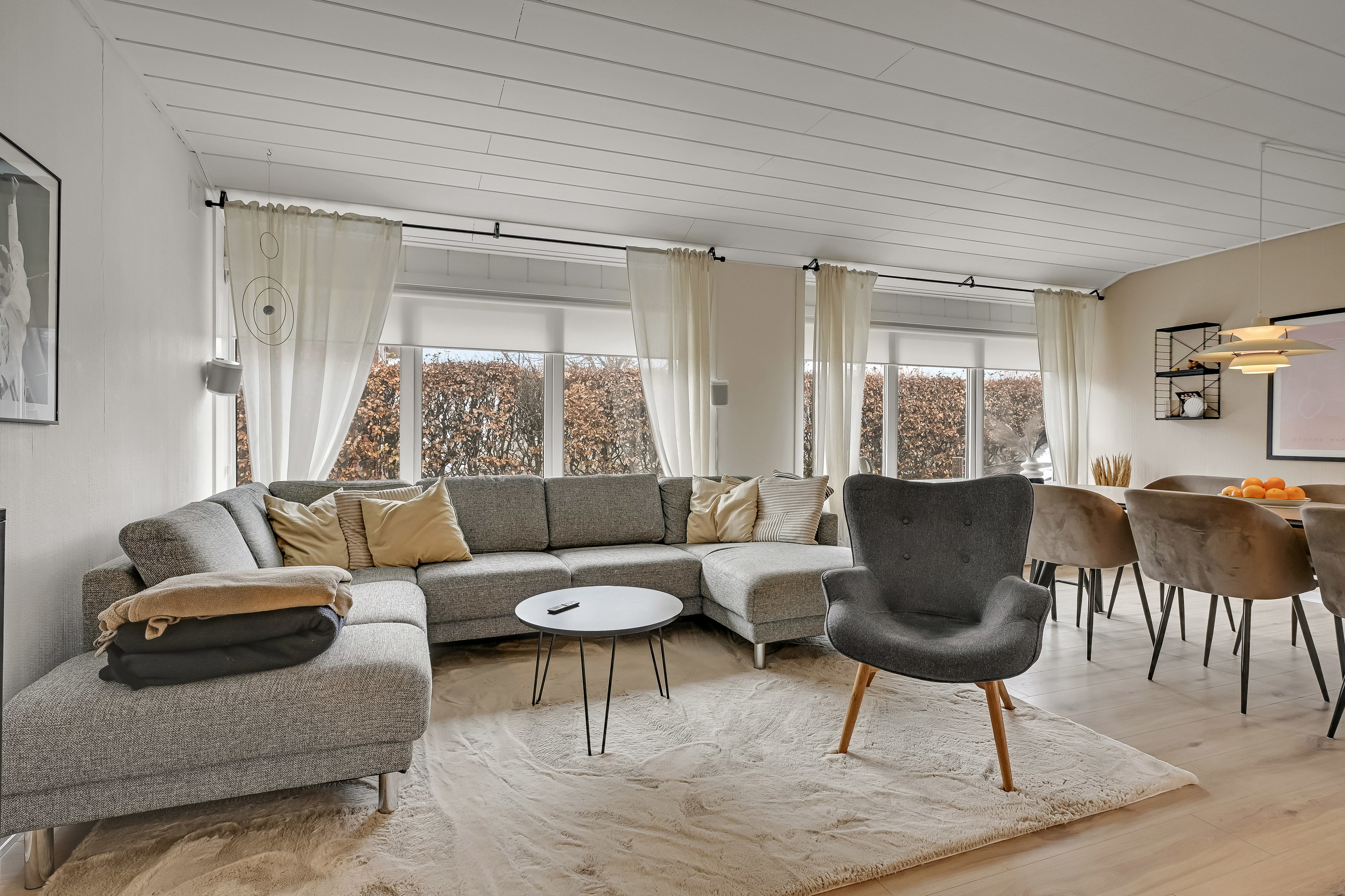 Fremhævet stue billede i fuldskærmstilstand. Billede af C M Nielsens Vej 5, 6710 Esbjerg V