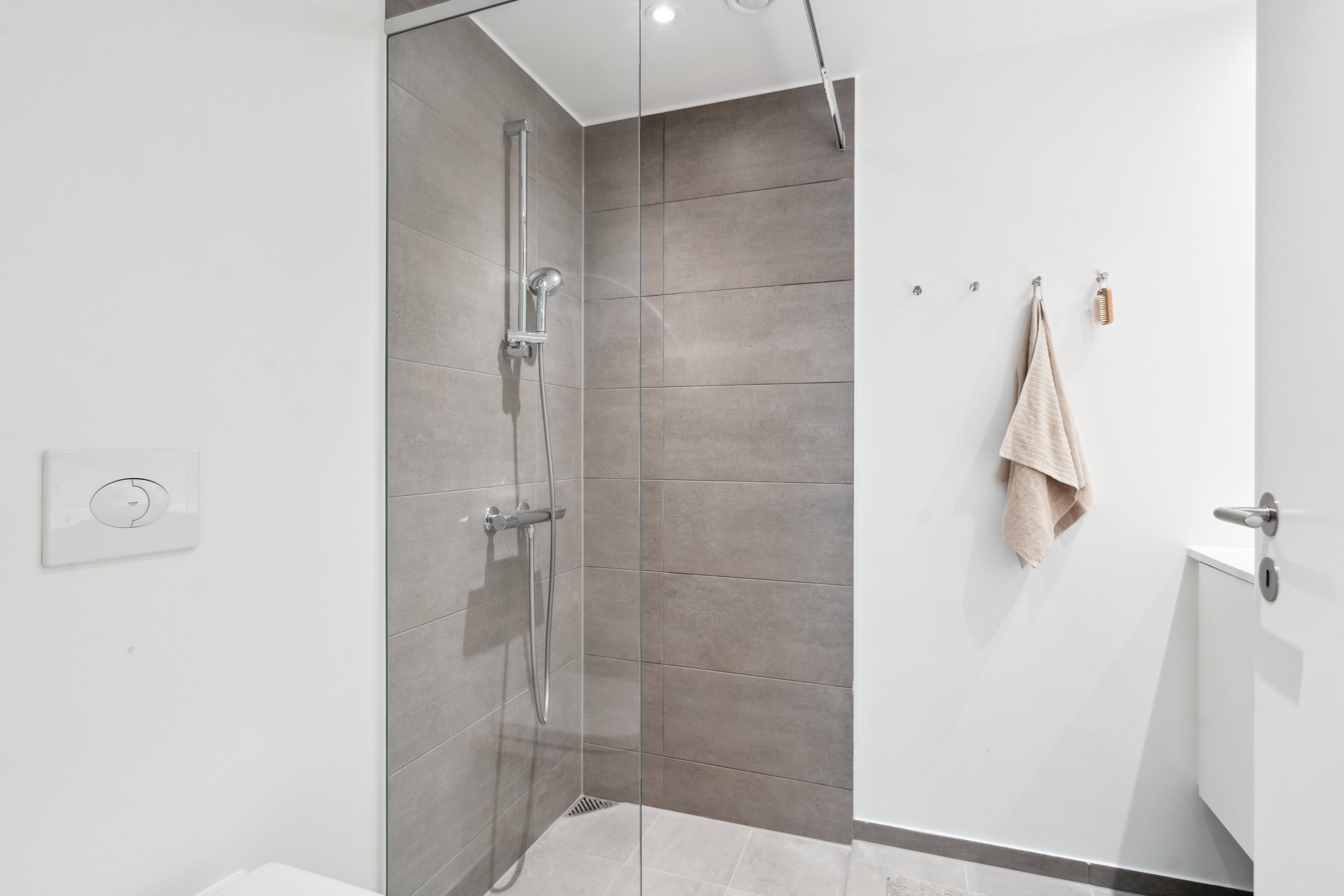 Fremhævet  billede i fuldskærmstilstand. Billede af Skibsbyggerstræde 8, 4. tv., 5000 Odense C