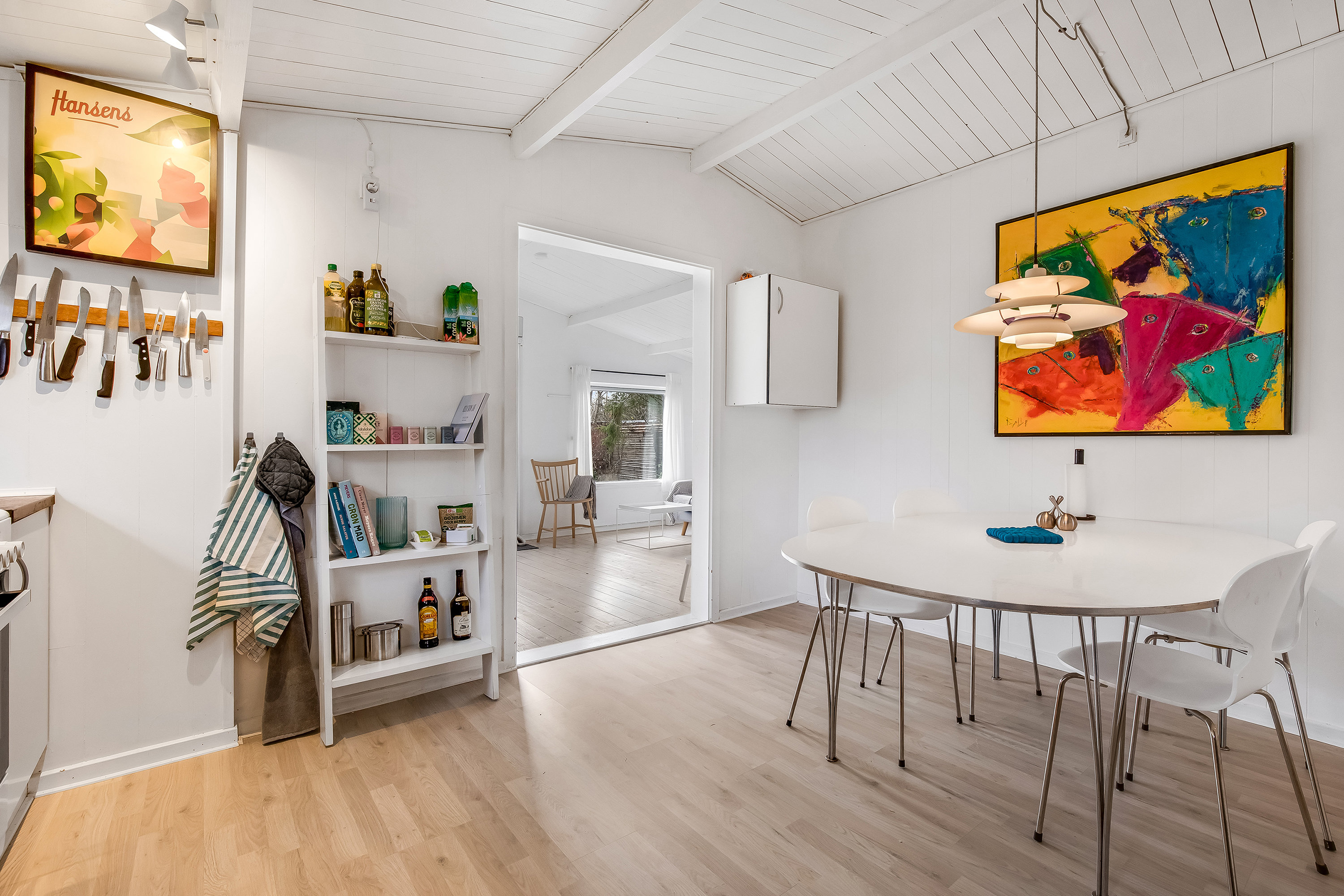 Fremhævet køkken billede i fuldskærmstilstand. Billede af Klokkervej 12, Skoven, 3630 Jægerspris