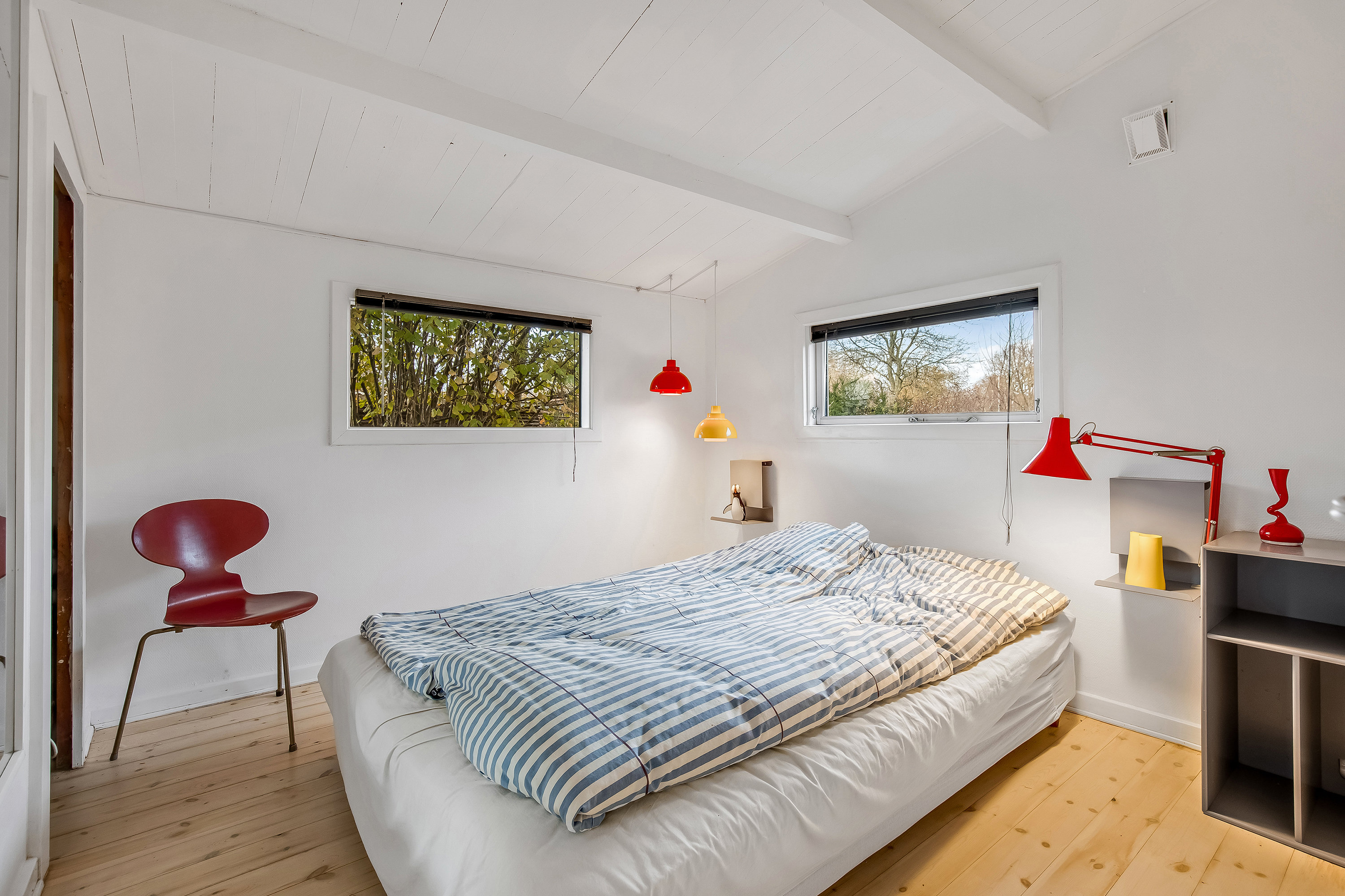 Fremhævet soveværelse billede i fuldskærmstilstand. Billede af Klokkervej 12, Skoven, 3630 Jægerspris