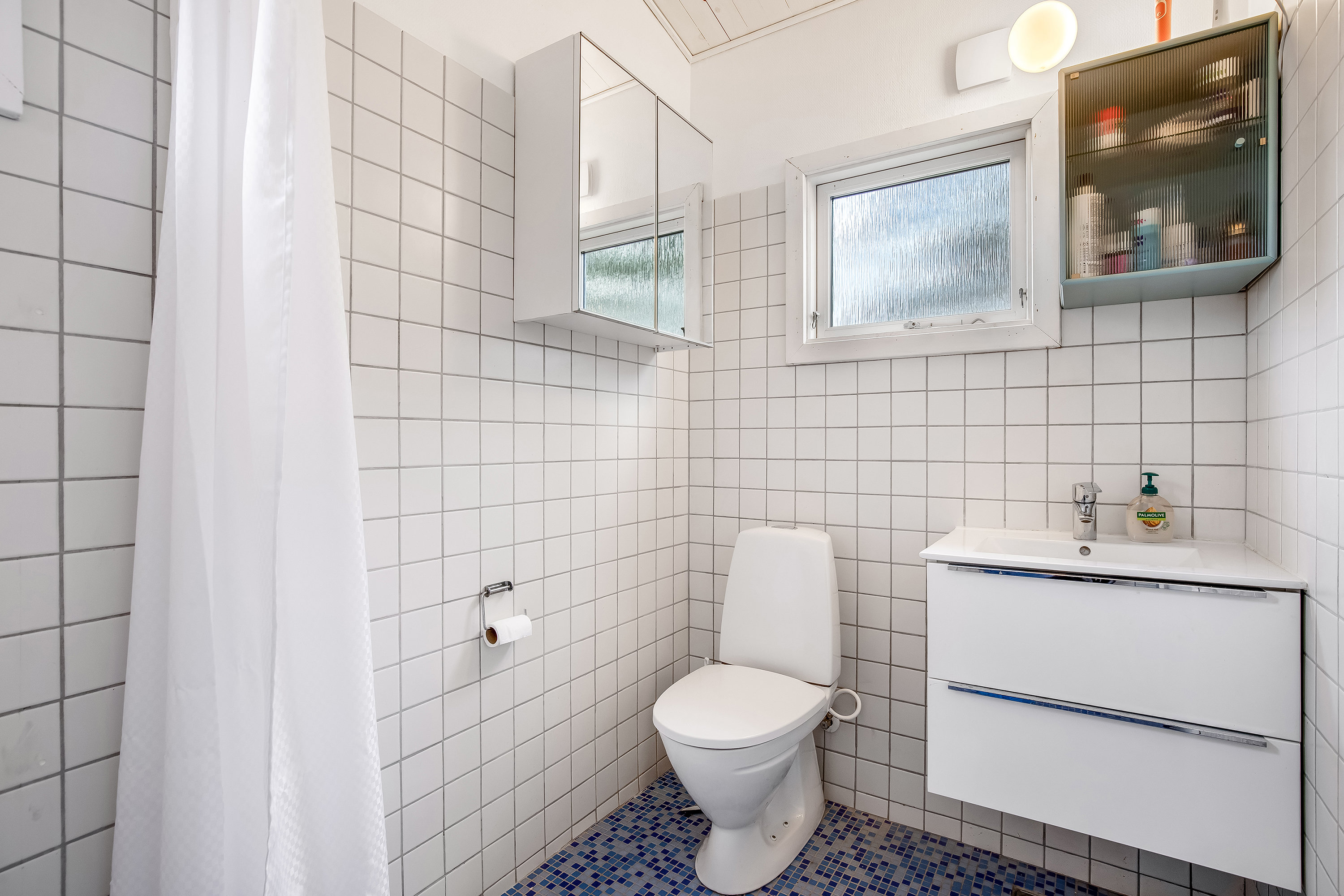 Fremhævet badeværelse billede i fuldskærmstilstand. Billede af Klokkervej 12, Skoven, 3630 Jægerspris