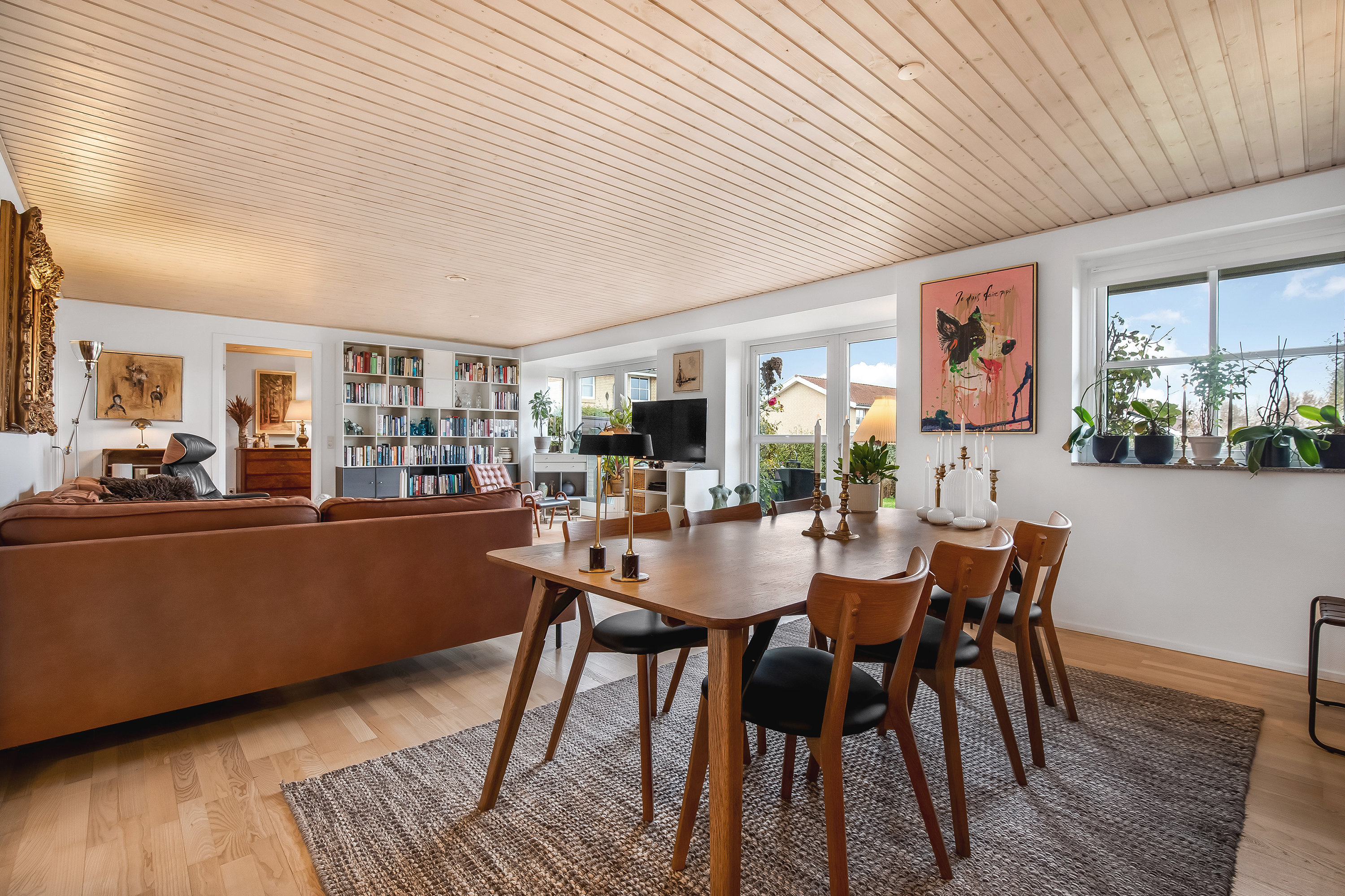 Fremhævet stue billede i fuldskærmstilstand. Billede af Mølledammen 41, 3550 Slangerup