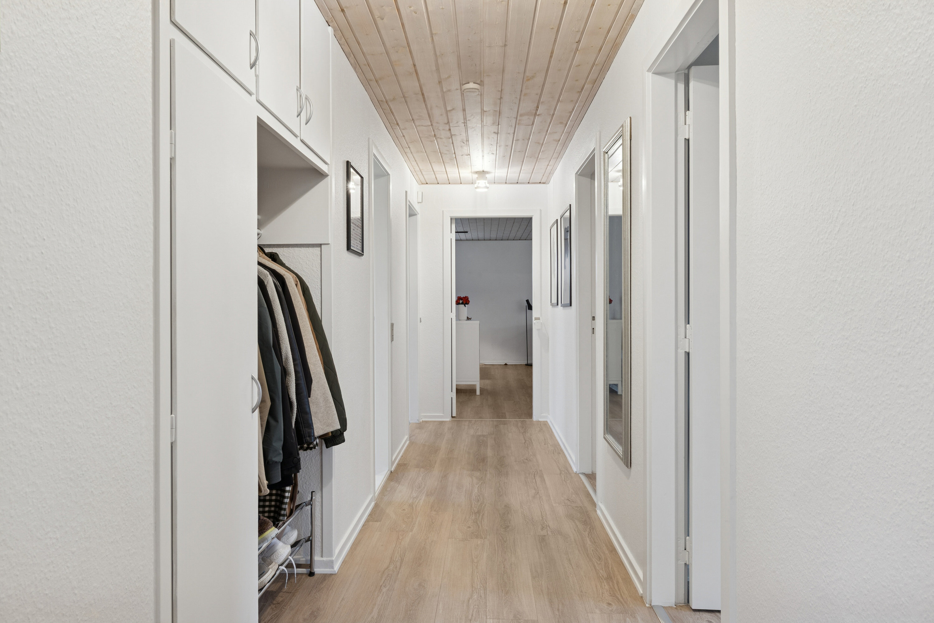 Fremhævet gang billede i fuldskærmstilstand. Billede af Virkelyst 58, 9800 Hjørring