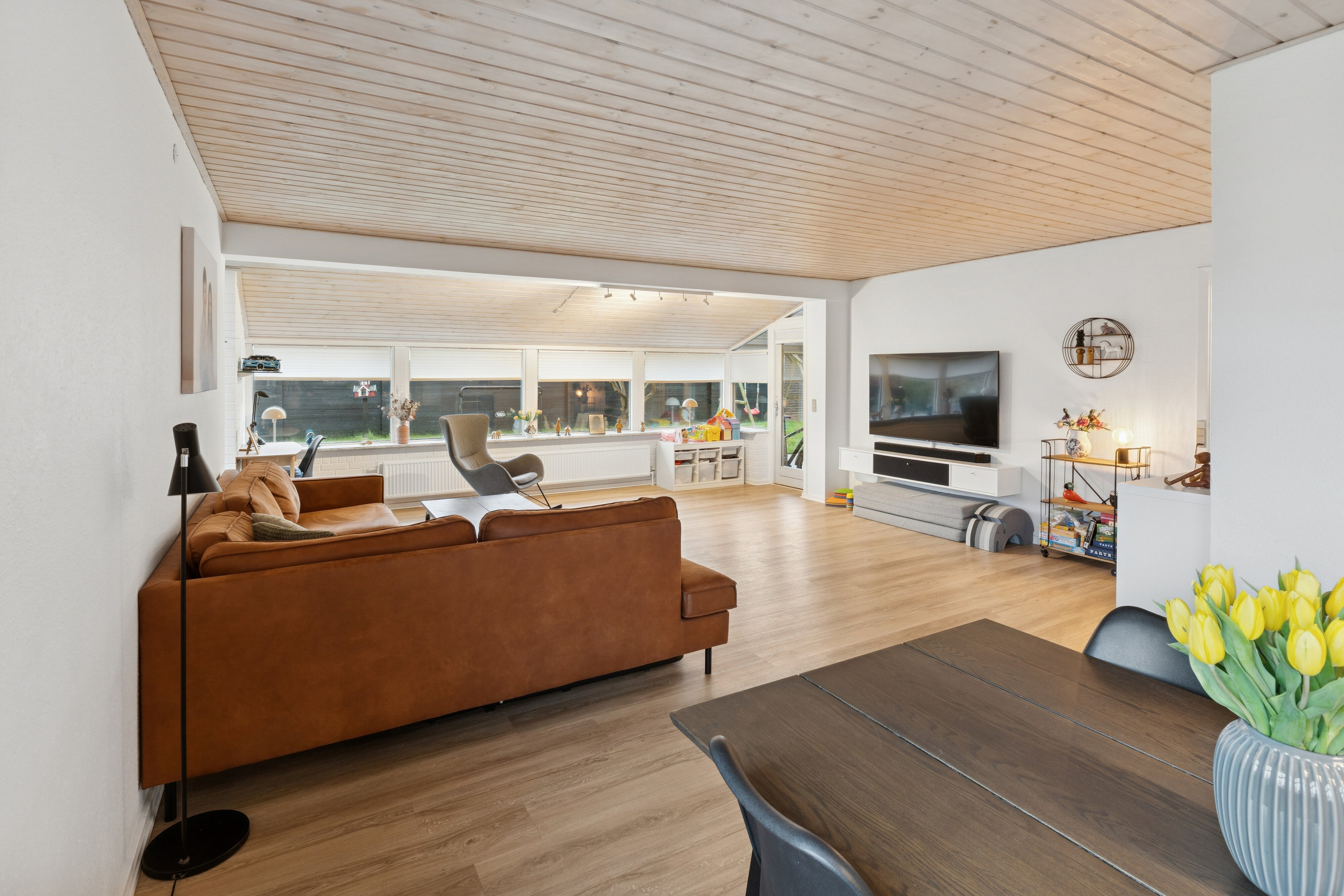 Miniaturebillede 2: stue. Billede af Virkelyst 58, 9800 Hjørring