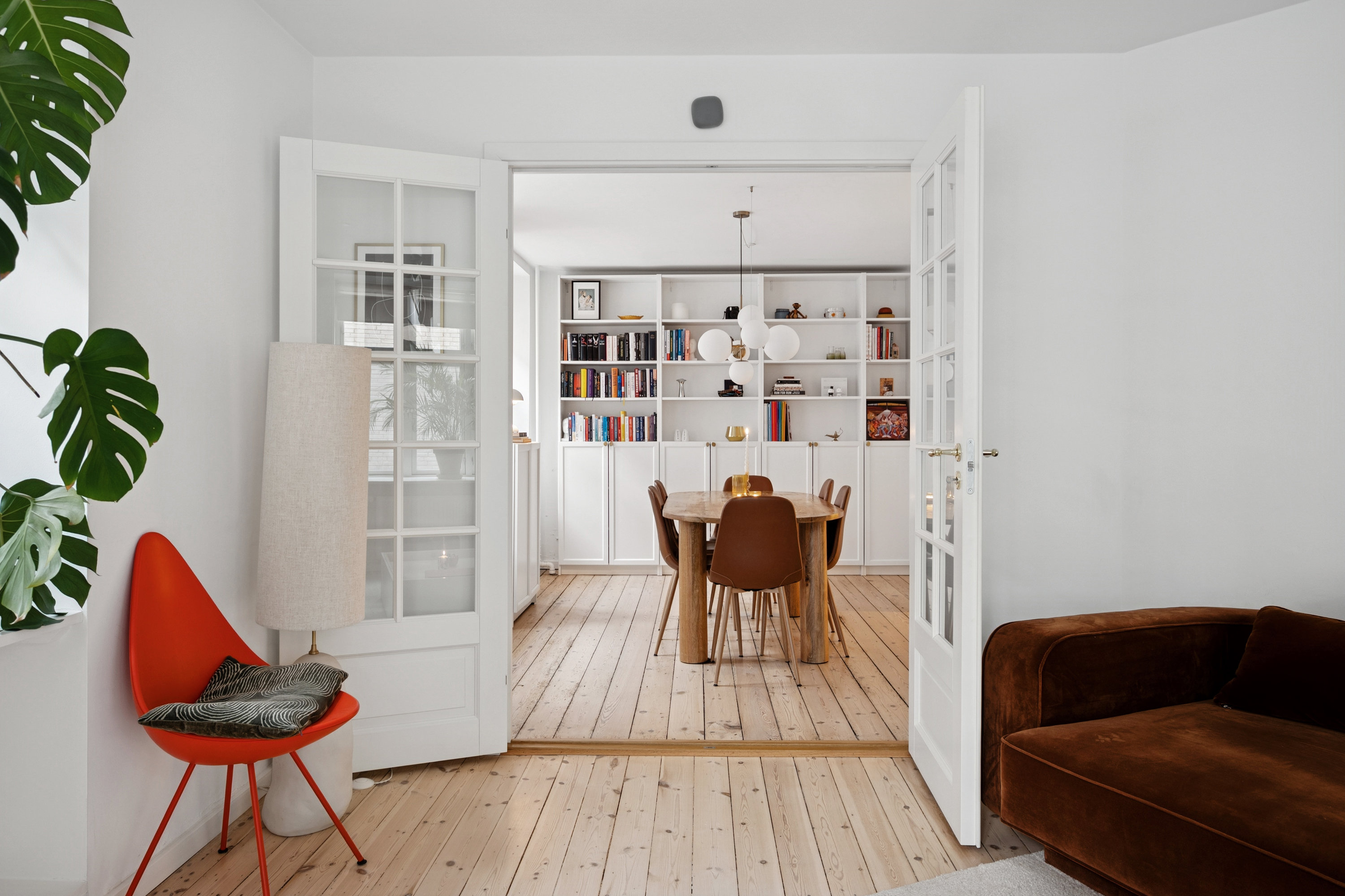 Fremhævet stue billede i fuldskærmstilstand. Billede af Enghavevej 25, st.. th., 1674 København V