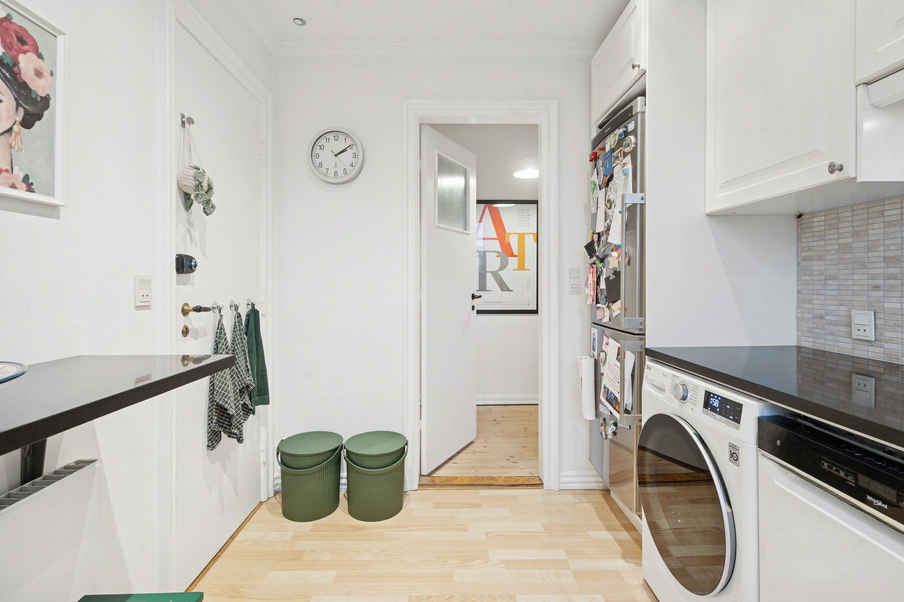 Fremhævet køkken billede i fuldskærmstilstand. Billede af Østre Stationsvej 44, 3. tv., 5000 Odense C