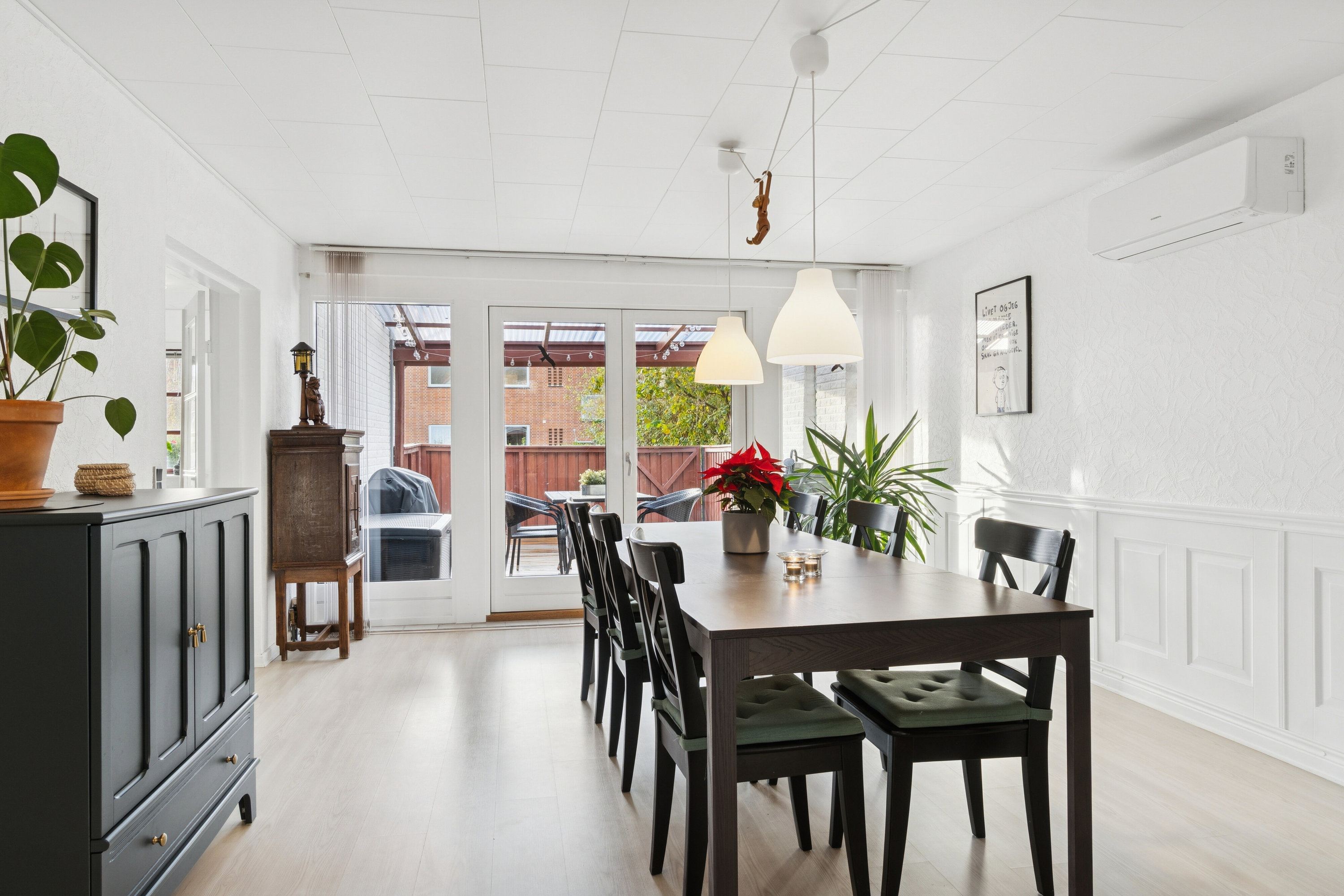 Miniaturebillede 1: spisestue. Billede af Parkvej 2B, 4640 Faxe