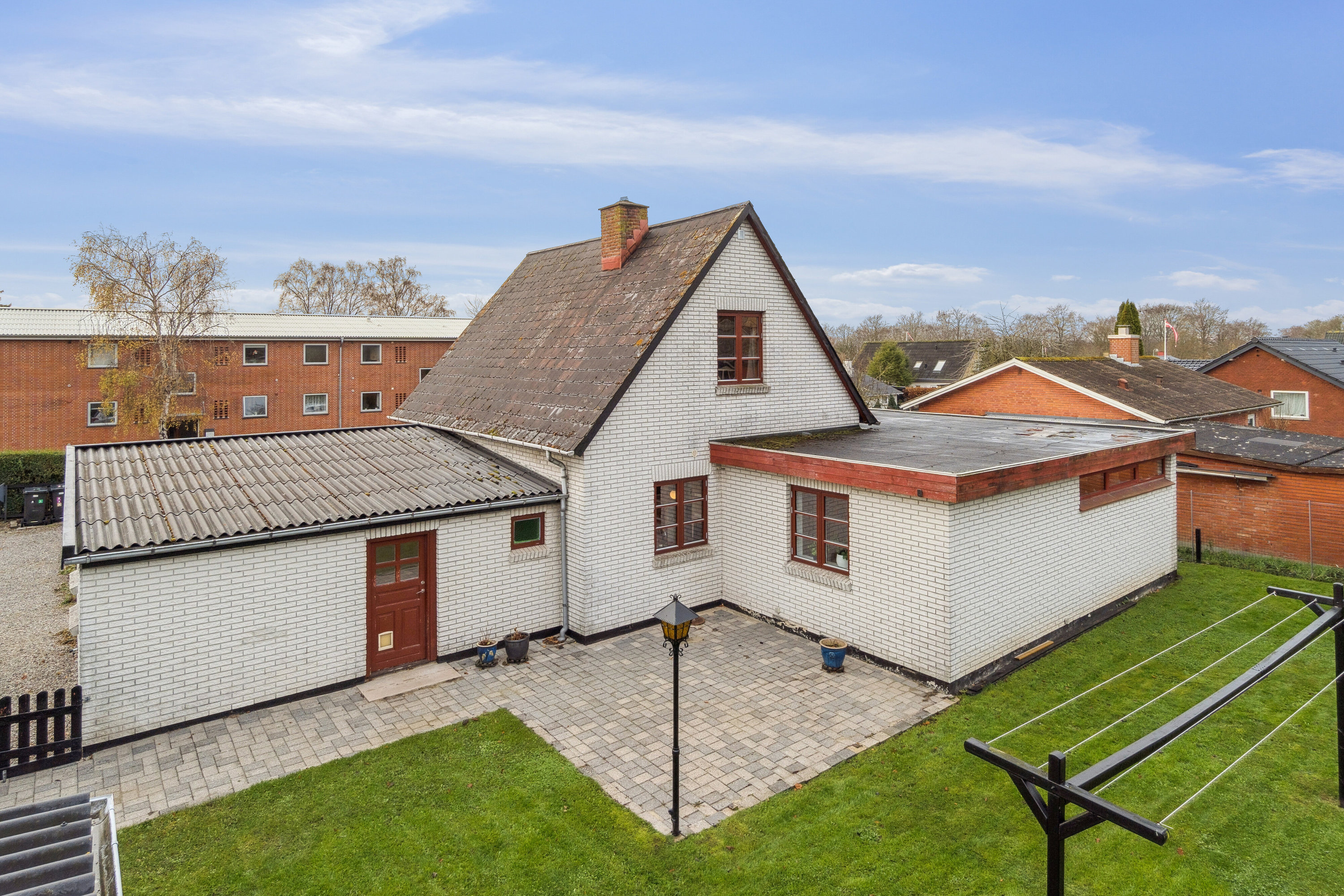 Fremhævet set fra haven billede i fuldskærmstilstand. Billede af Parkvej 2B, 4640 Faxe