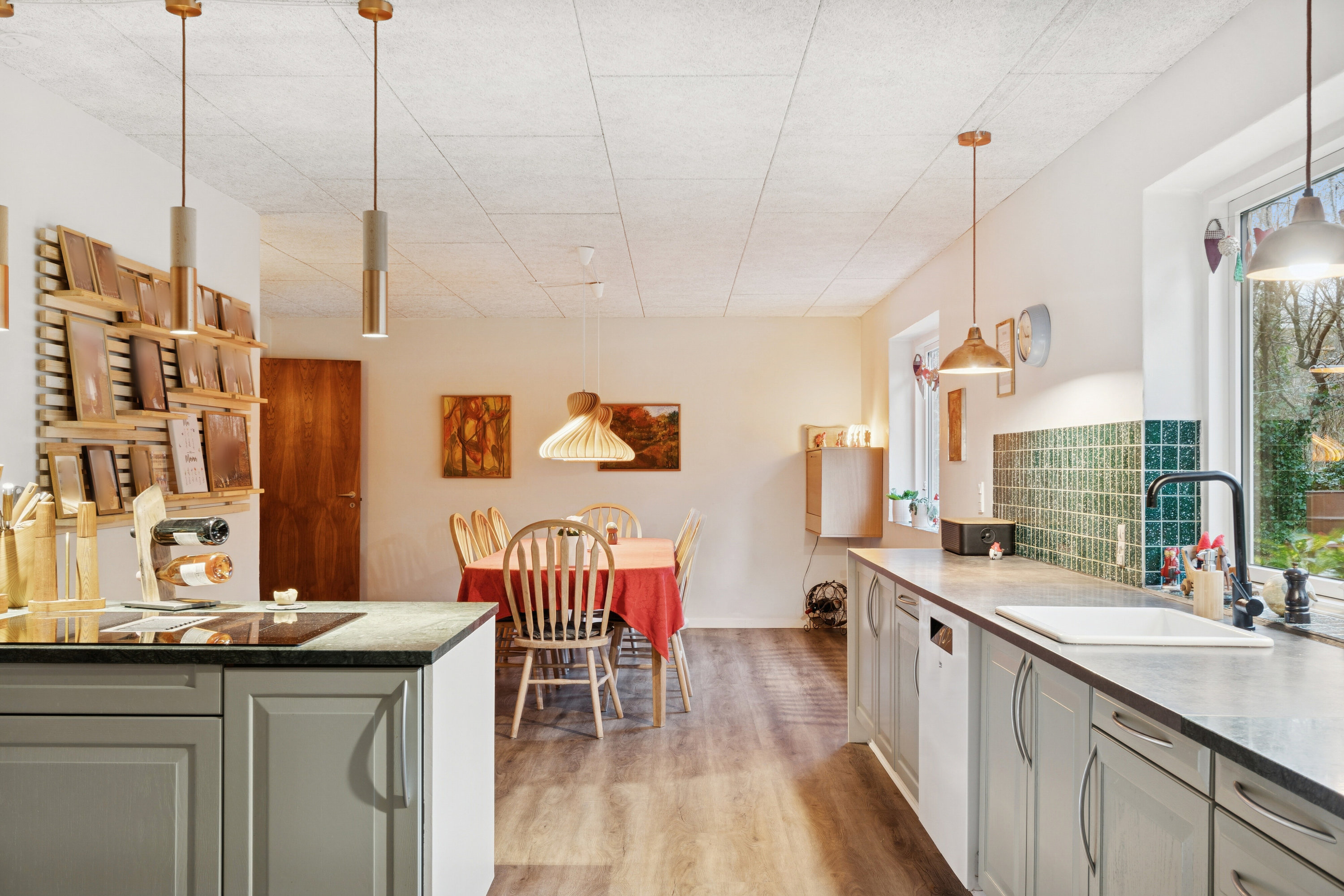 Fremhævet køkken billede i fuldskærmstilstand. Billede af Brendgårdvej 5, Ydby, 7760 Hurup Thy