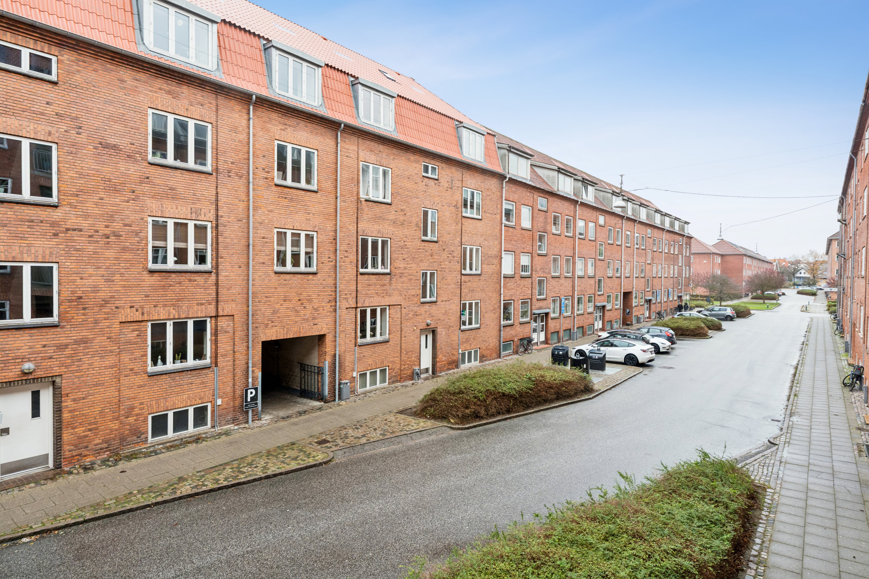 Fremhævet andet billede i fuldskærmstilstand. Billede af Læsøgade 7, st.. th., 9000 Aalborg