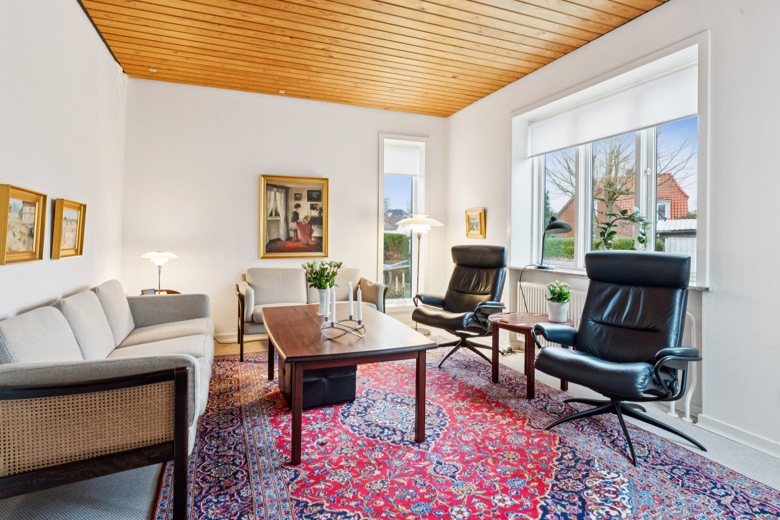 Fremhævet stue billede i fuldskærmstilstand. Billede af Grundtvigsvej 1, Vejgaard , 9000 Aalborg