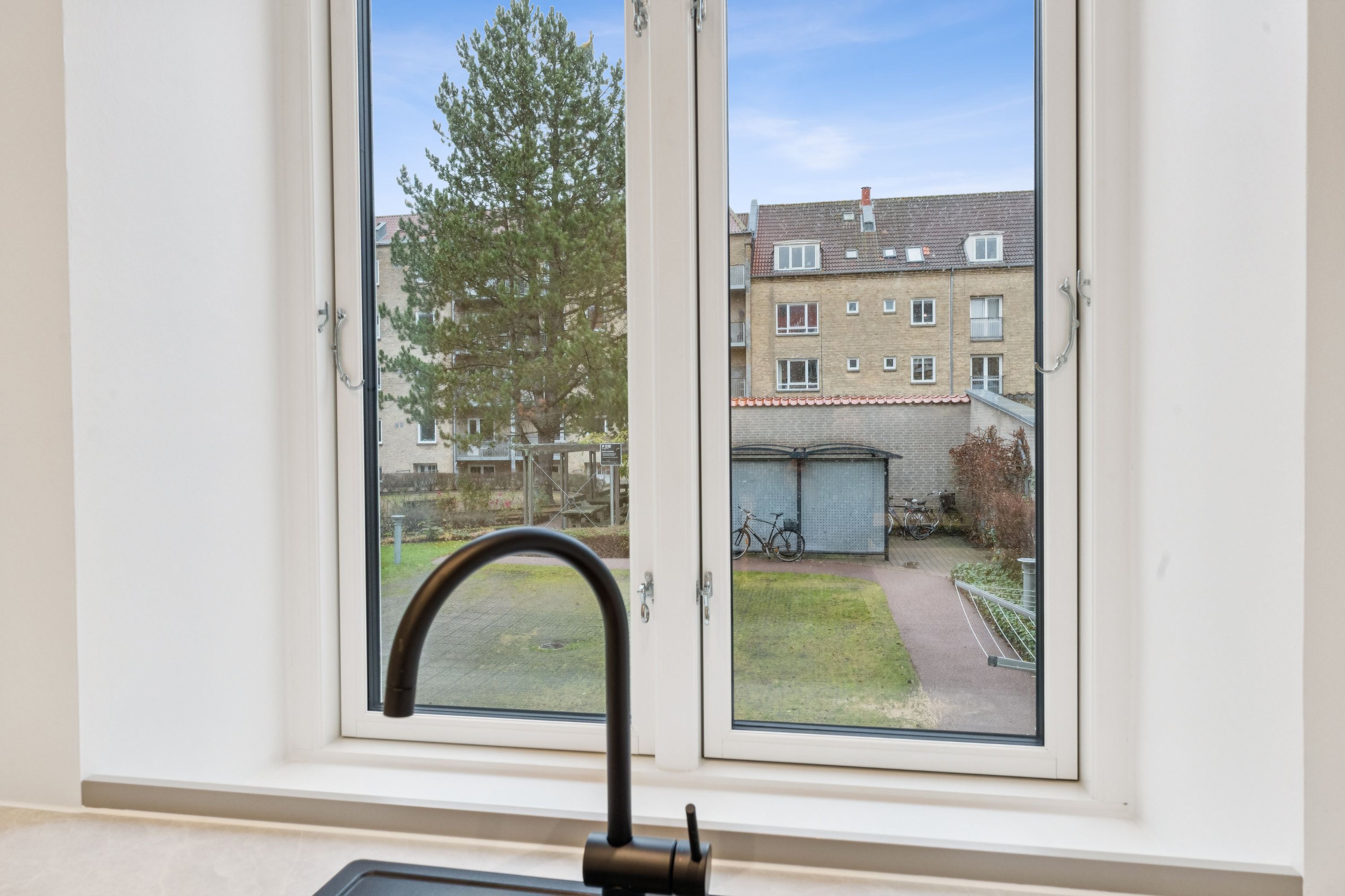 Fremhævet værelse billede i fuldskærmstilstand. Billede af Læsøgade 7, st.. th., 9000 Aalborg