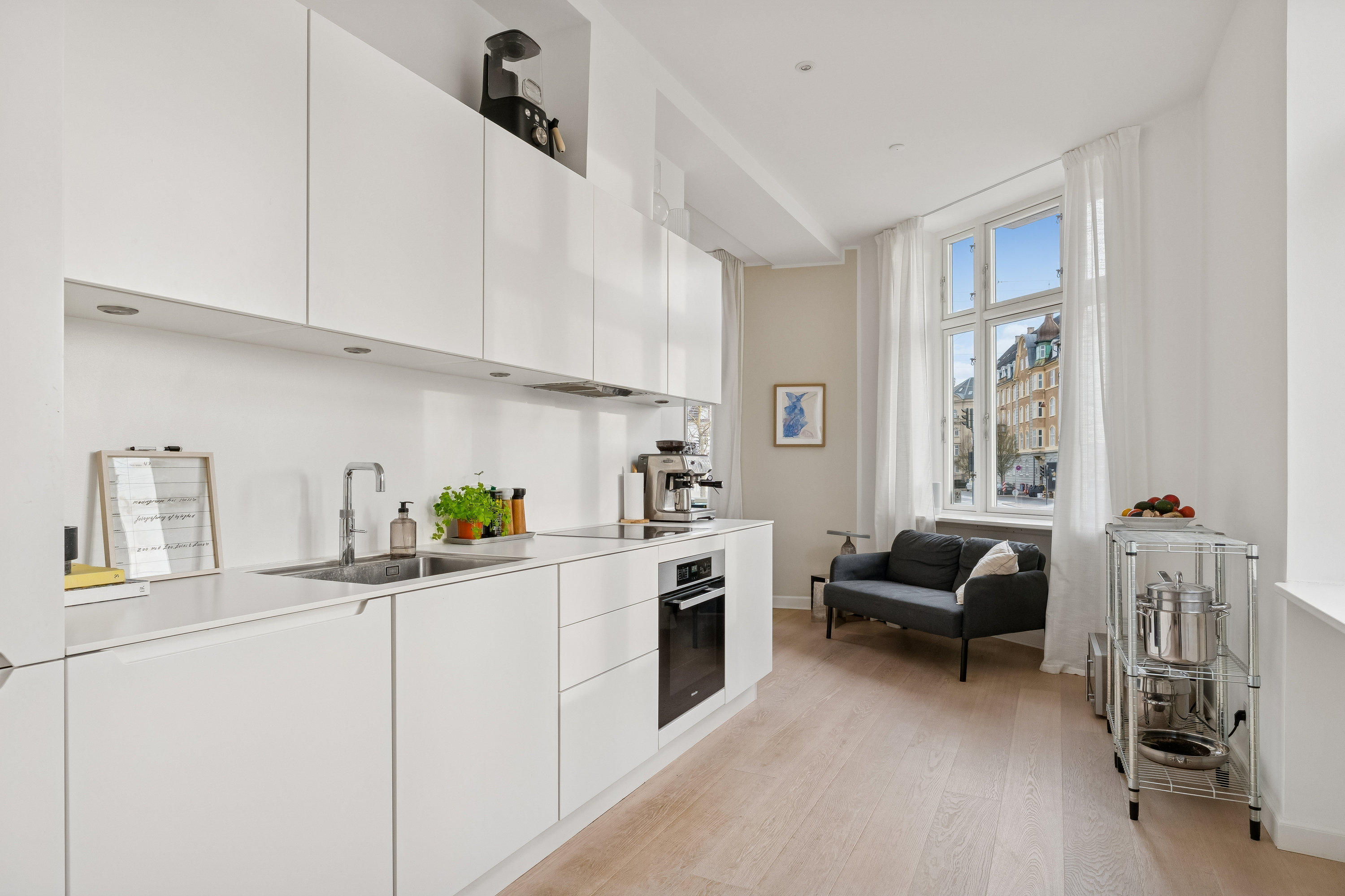 Fremhævet køkken billede i fuldskærmstilstand. Billede af Stockholmsgade 61, st.. th., 2100 København Ø