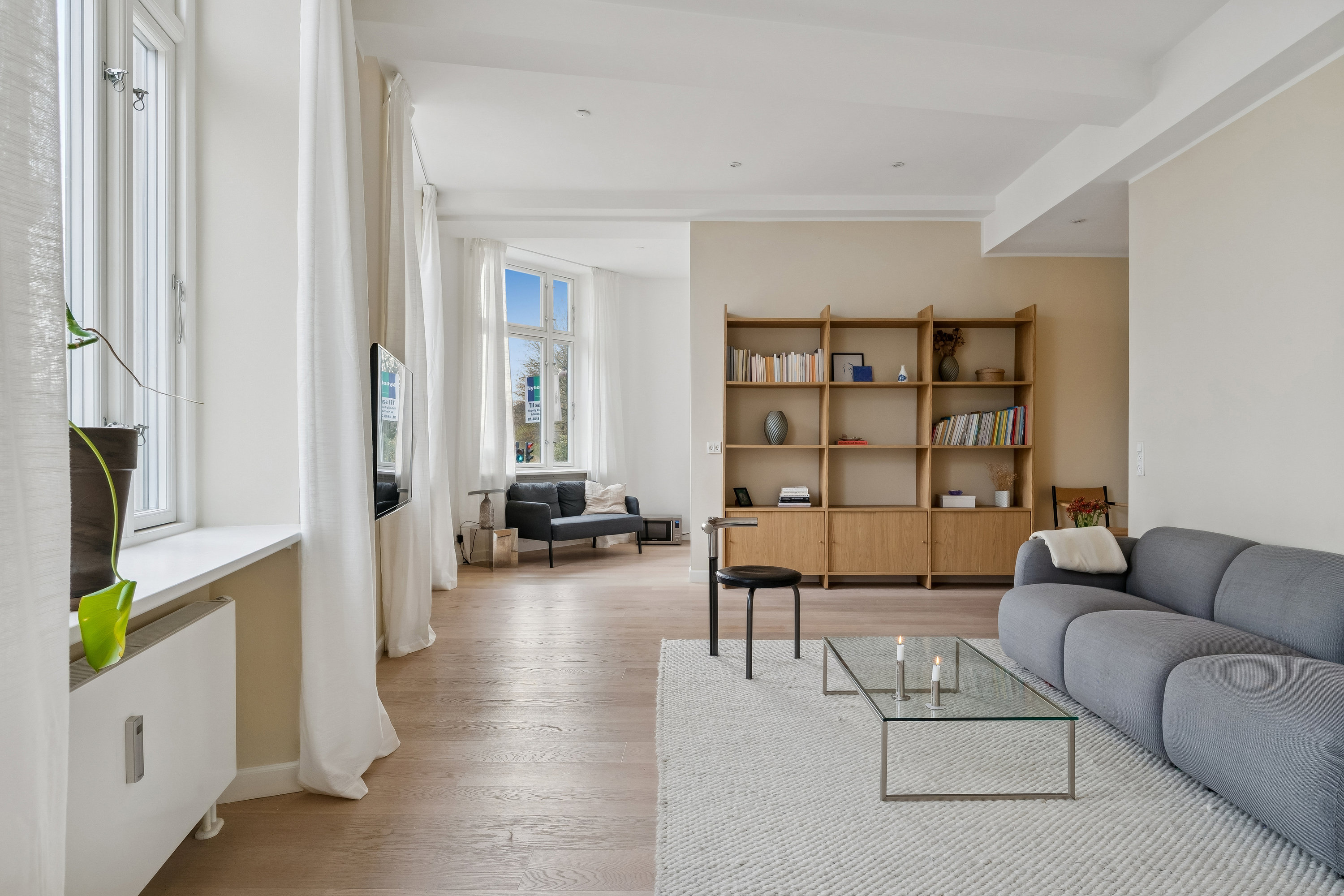 Fremhævet stue billede i fuldskærmstilstand. Billede af Stockholmsgade 61, st.. th., 2100 København Ø