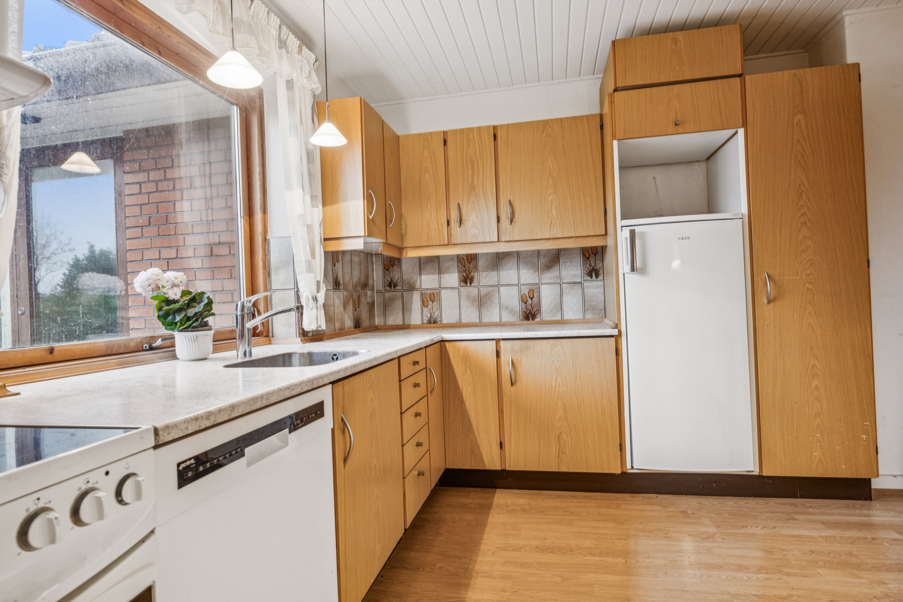 Fremhævet køkken billede i fuldskærmstilstand. Billede af Skolevej 16, 9400 Nørresundby