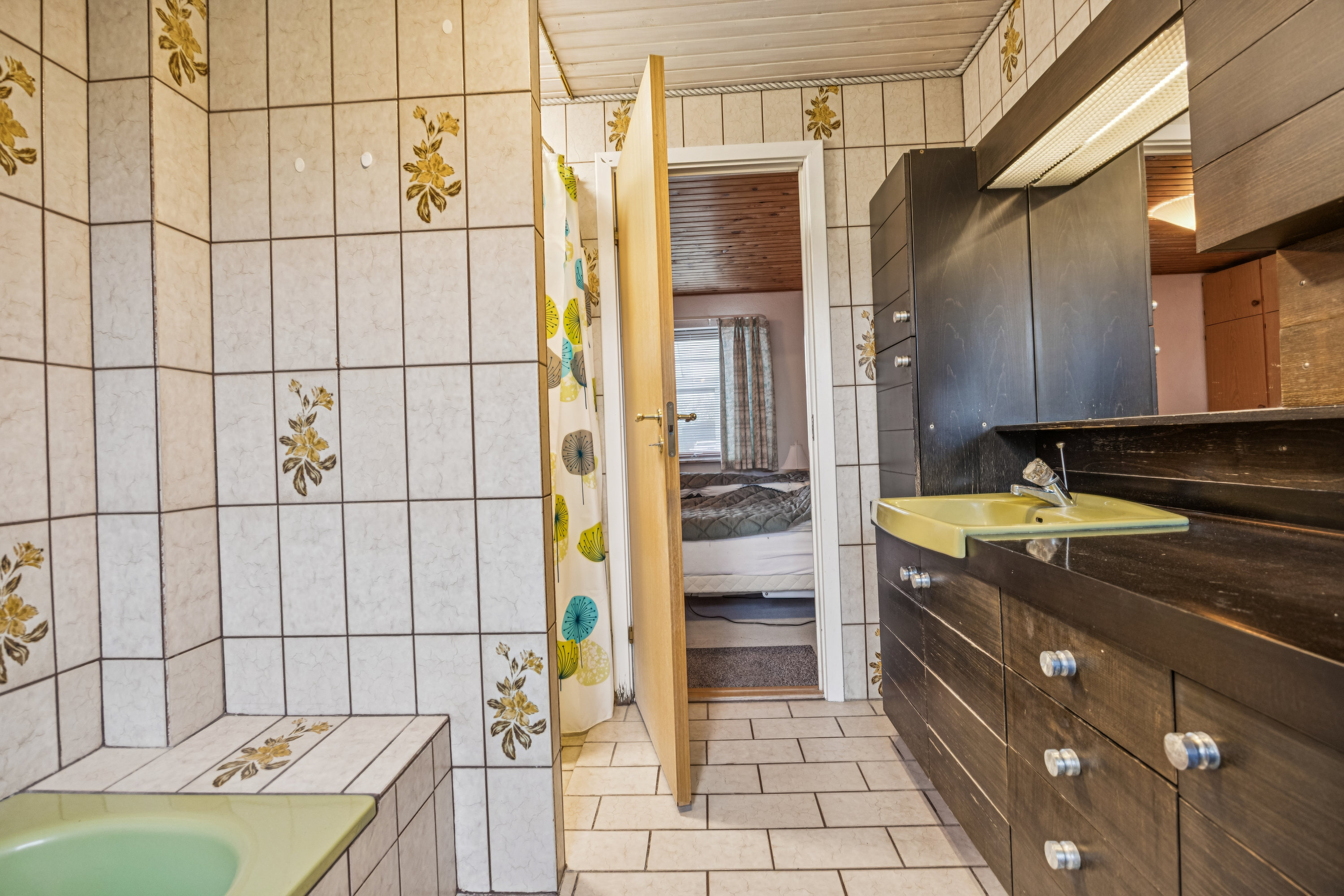 Fremhævet badeværelse billede i fuldskærmstilstand. Billede af Skolevej 16, 9400 Nørresundby