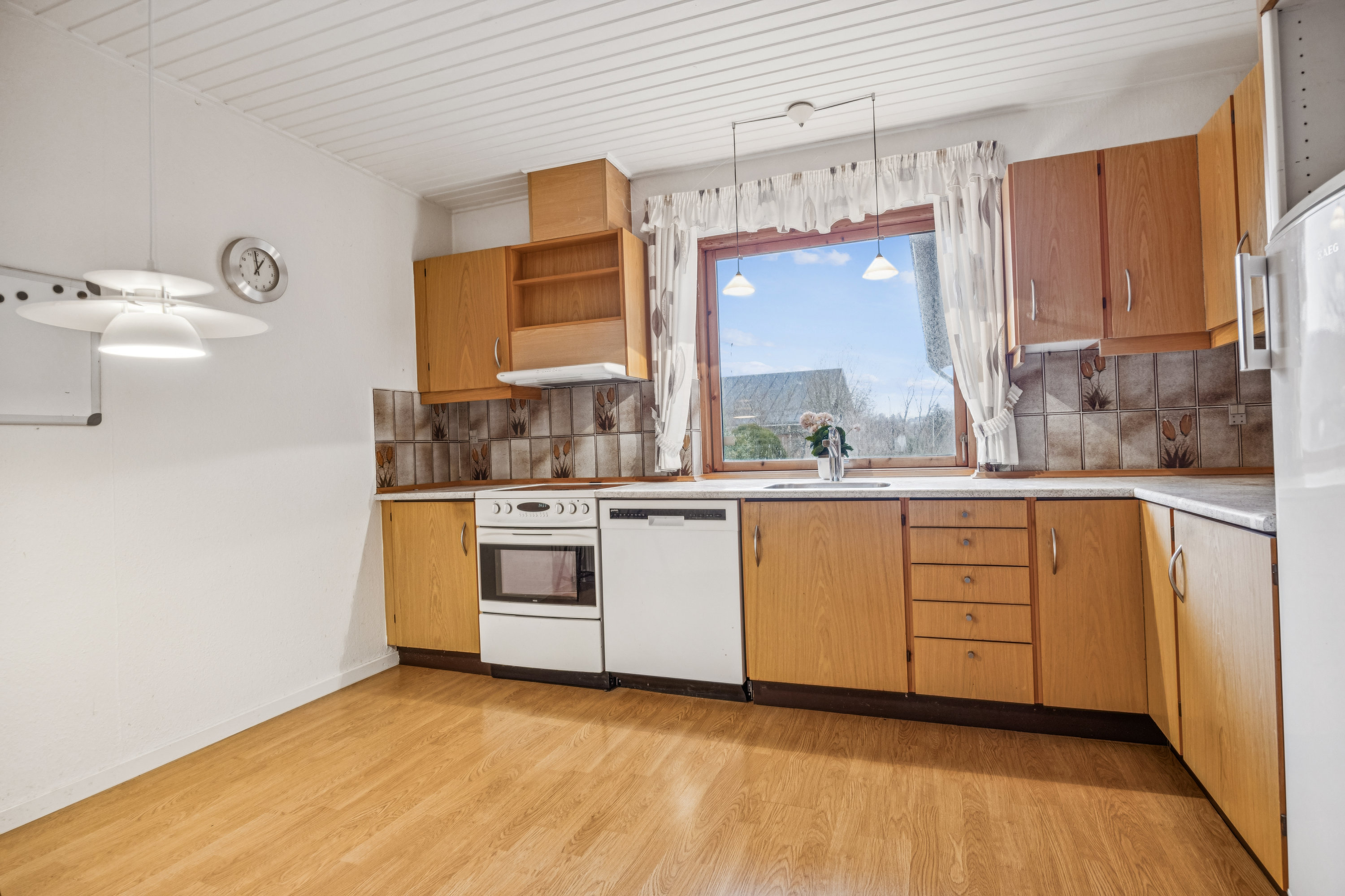 Fremhævet køkken billede i fuldskærmstilstand. Billede af Skolevej 16, 9400 Nørresundby