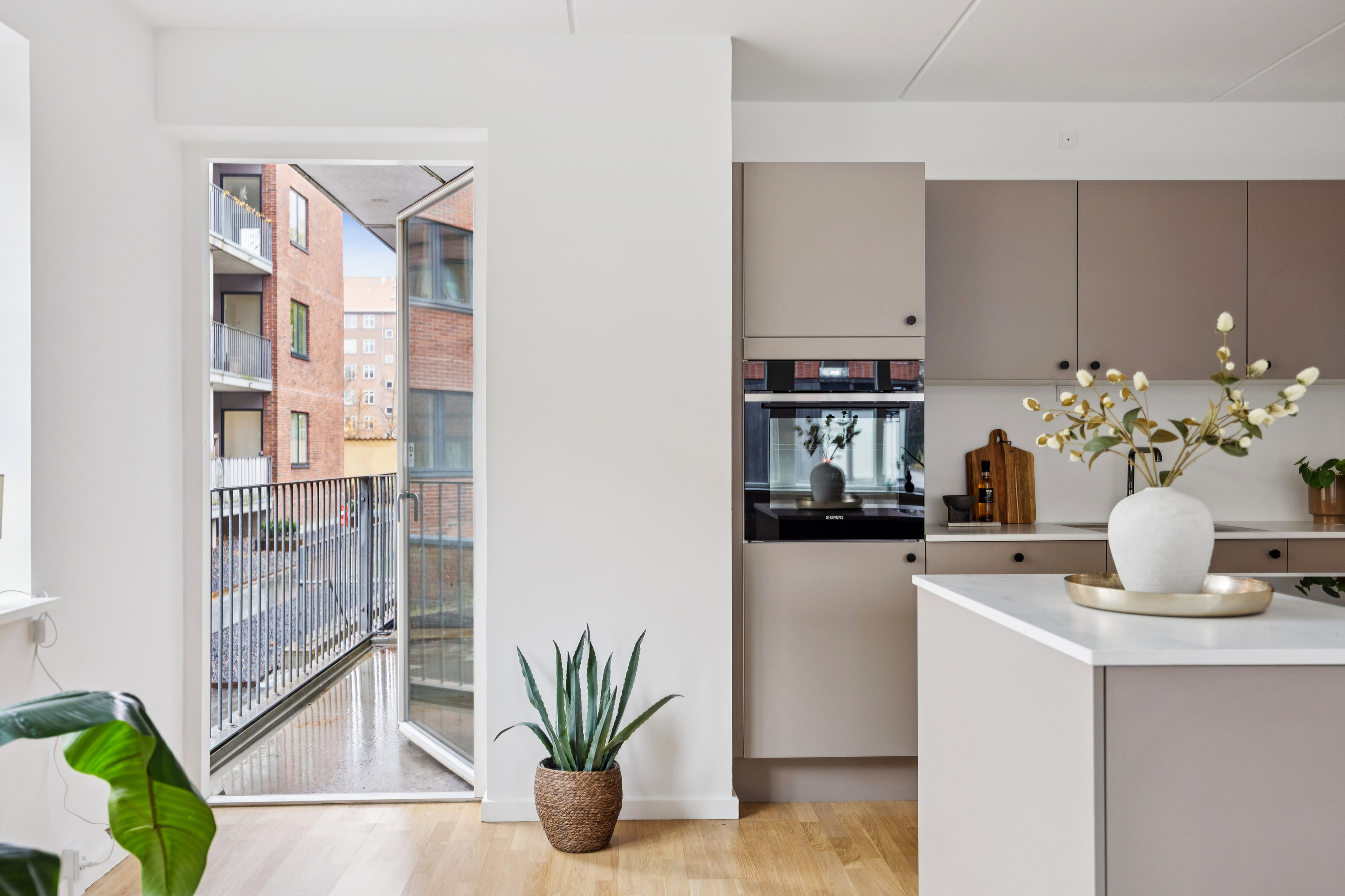 Fremhævet køkken billede i fuldskærmstilstand. Billede af Nimbusparken 7, st.. 1., 2000 Frederiksberg