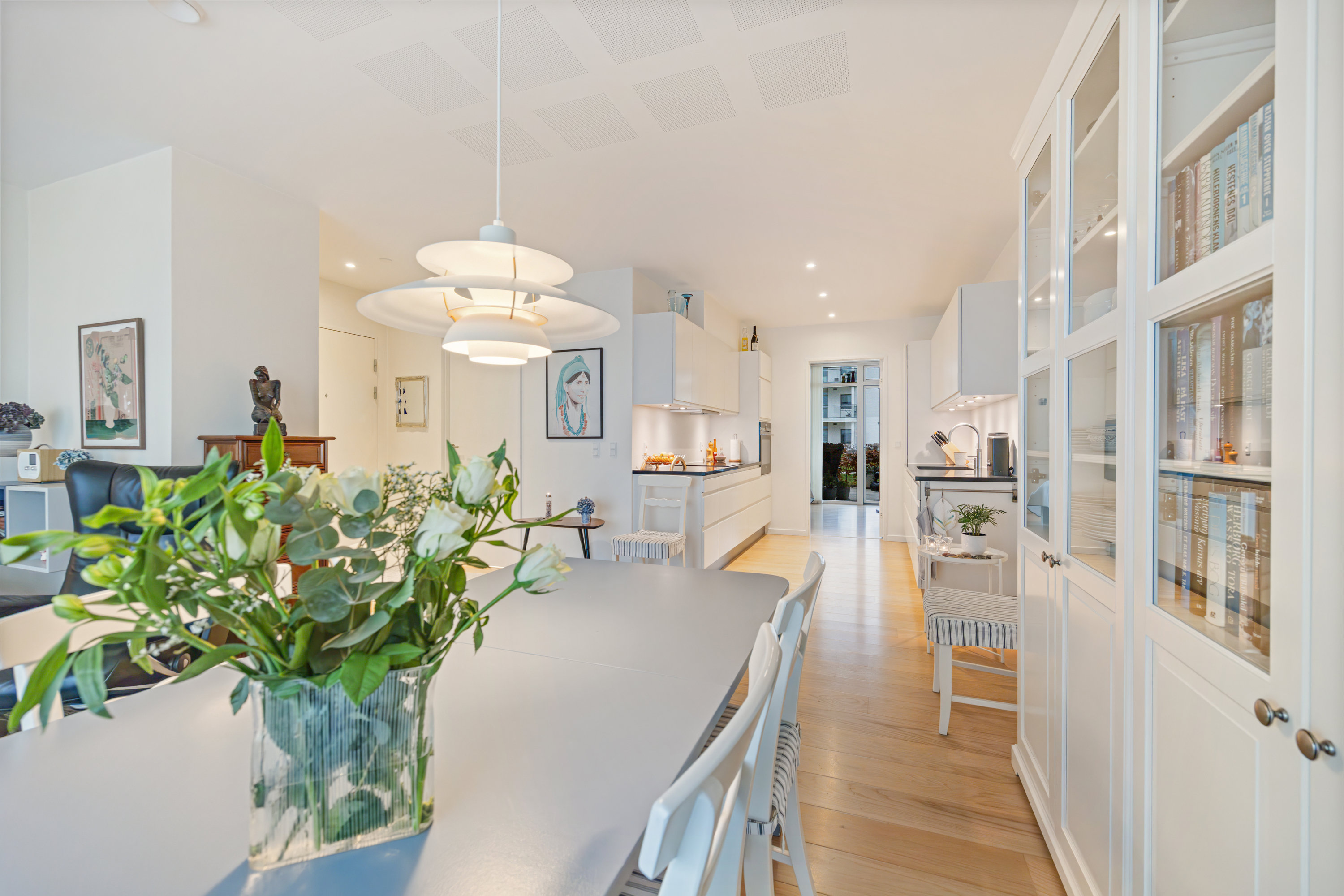 Fremhævet stue billede i fuldskærmstilstand. Billede af Carl Klitgaards Vej 35, st.. th., 9400 Nørresundby