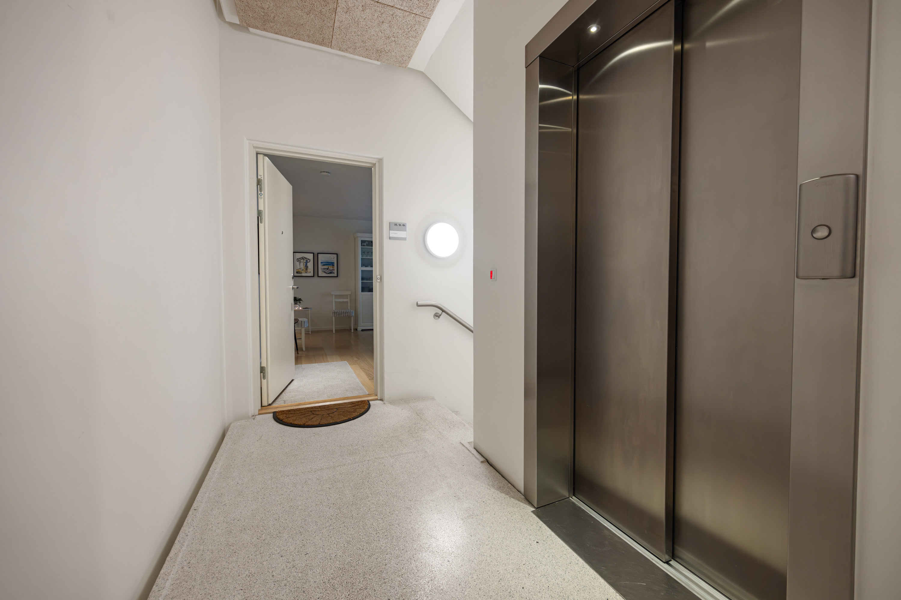 Fremhævet gang billede i fuldskærmstilstand. Billede af Carl Klitgaards Vej 35, st.. th., 9400 Nørresundby