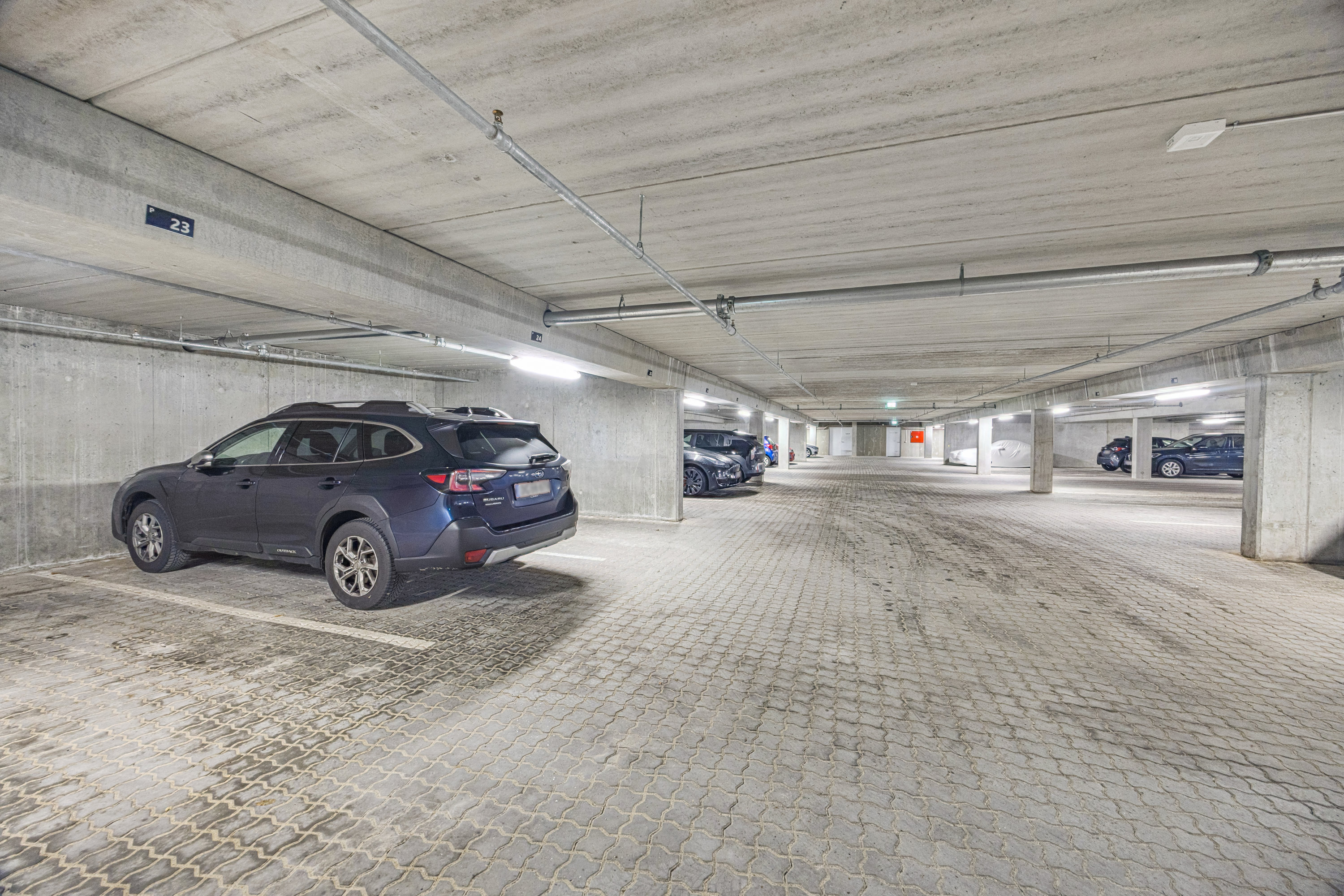 Fremhævet garage billede i fuldskærmstilstand. Billede af Carl Klitgaards Vej 35, st.. th., 9400 Nørresundby