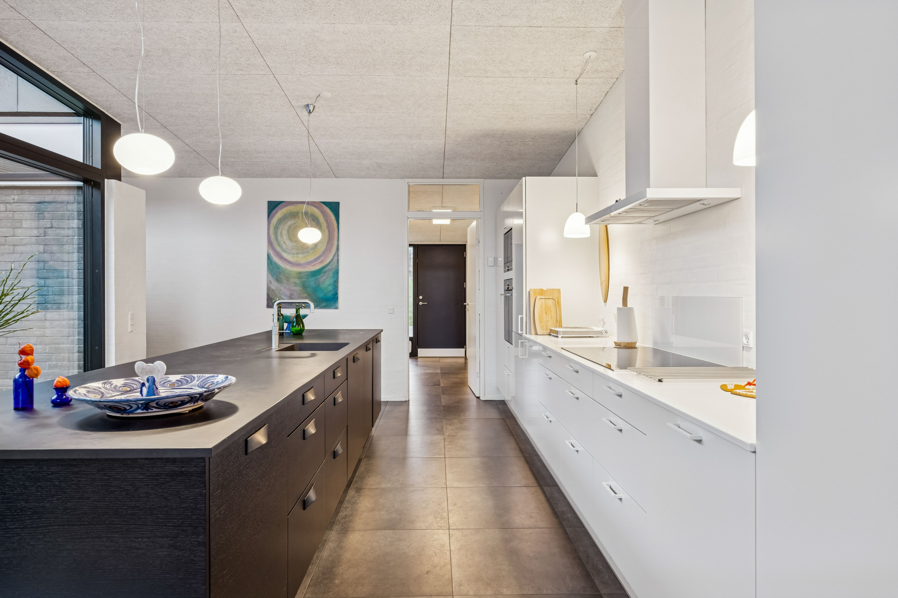 Fremhævet køkken billede i fuldskærmstilstand. Billede af Strandparken 6, 8410 Rønde