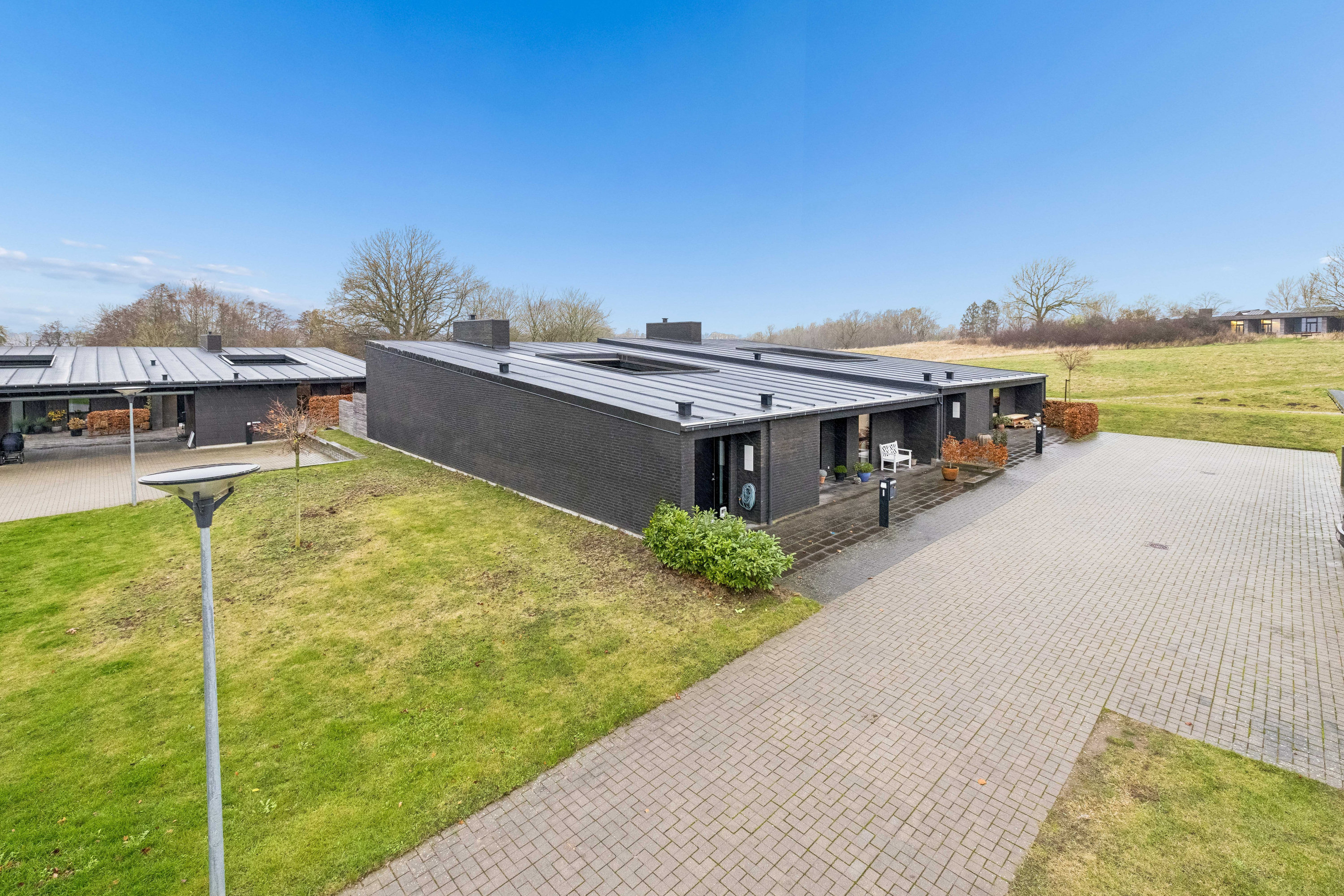 Miniaturebillede 1: andet. Billede af Strandparken 6, 8410 Rønde