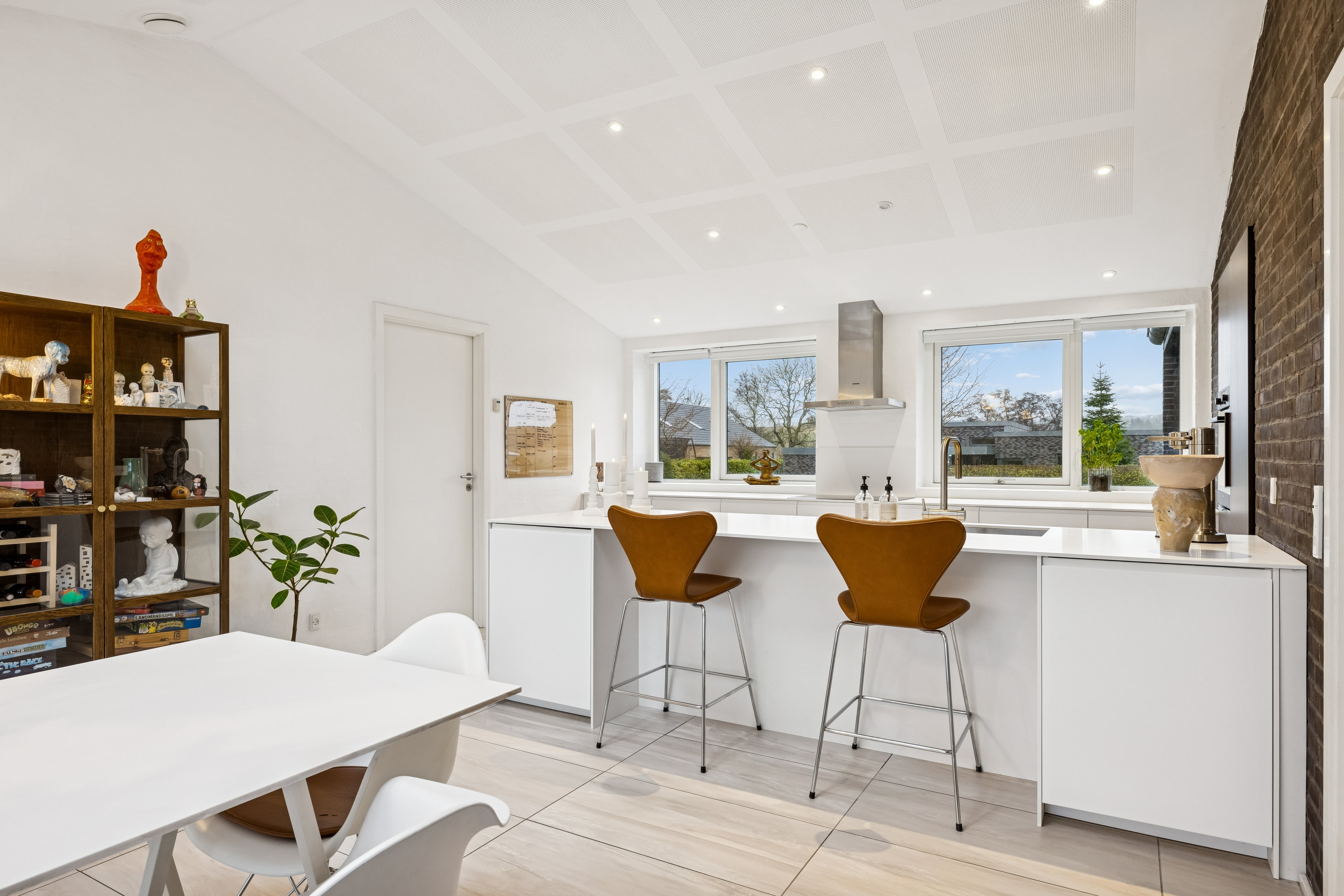 Fremhævet spisestue billede i fuldskærmstilstand. Billede af Ladegårdsparken 96, 8410 Rønde