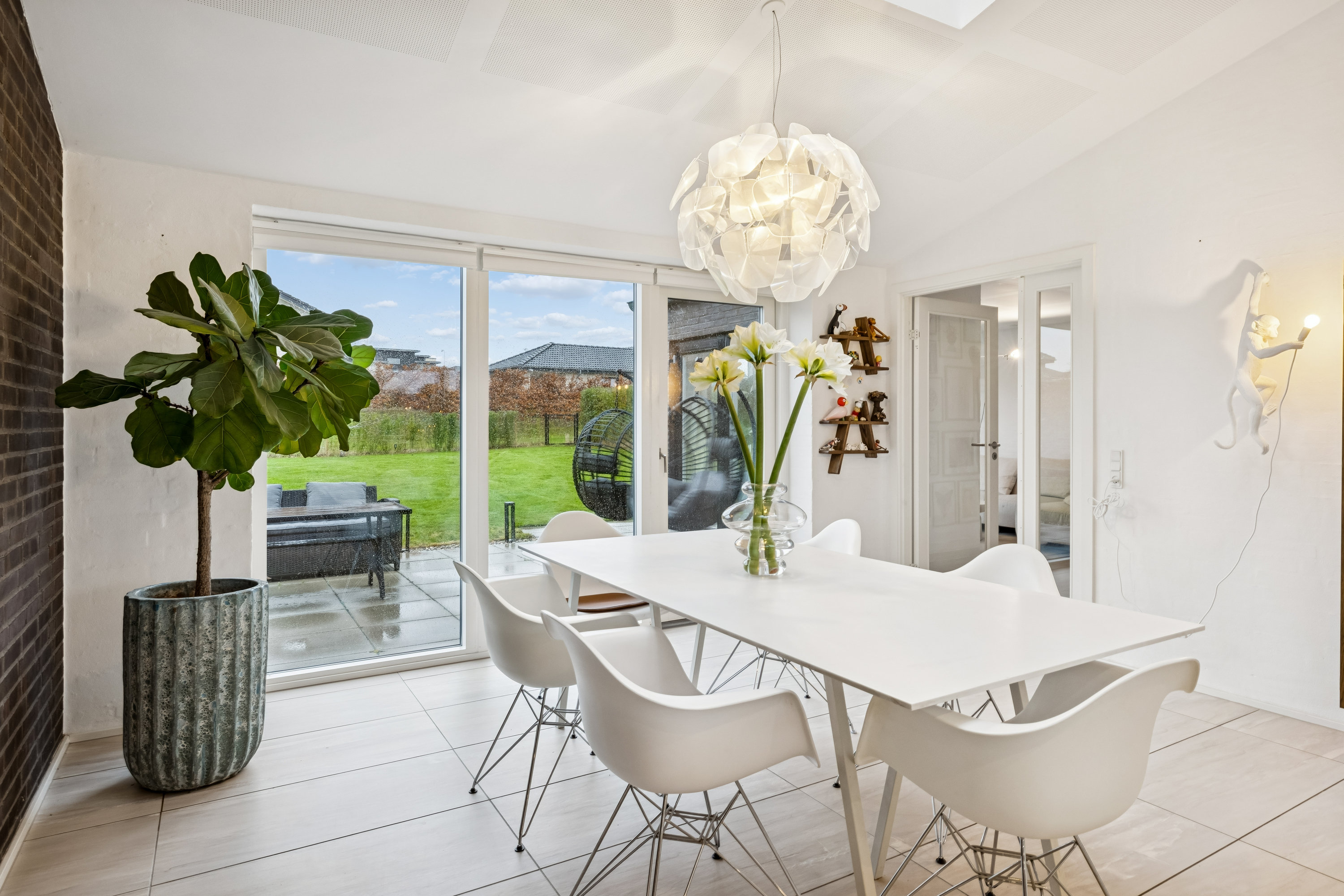 Fremhævet stue billede i fuldskærmstilstand. Billede af Ladegårdsparken 96, 8410 Rønde